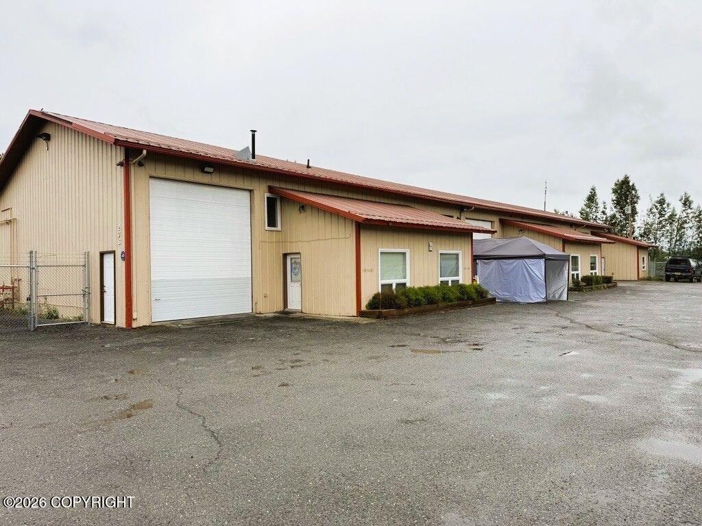 276 E Danna Avenue Property Photo 1