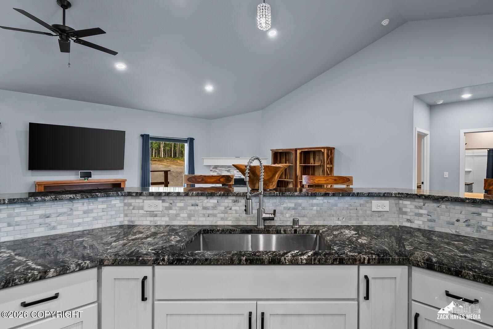 3650 S Hillrise Circle Property Photo 28