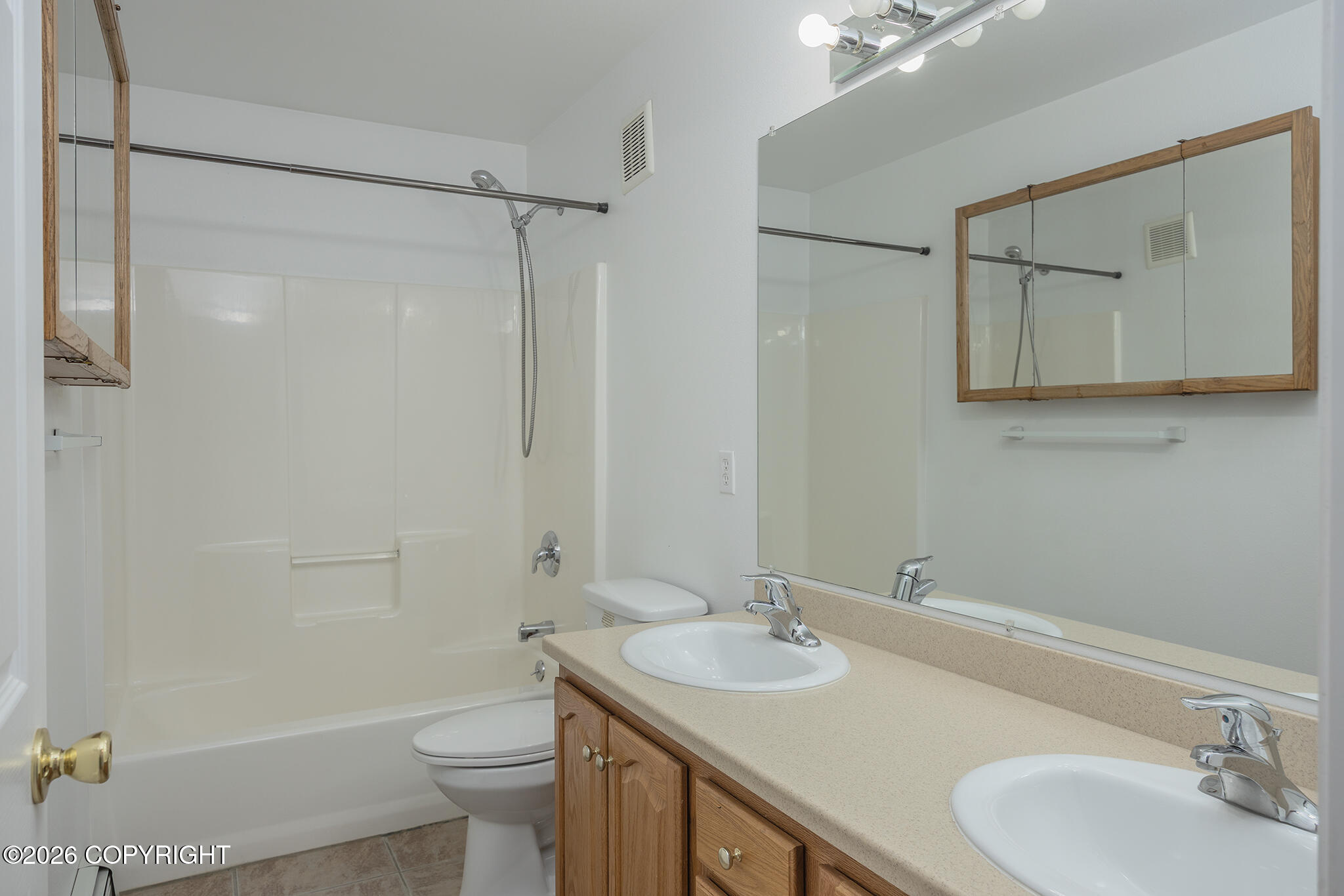 631 W Sixth Avenue Property Photo 17