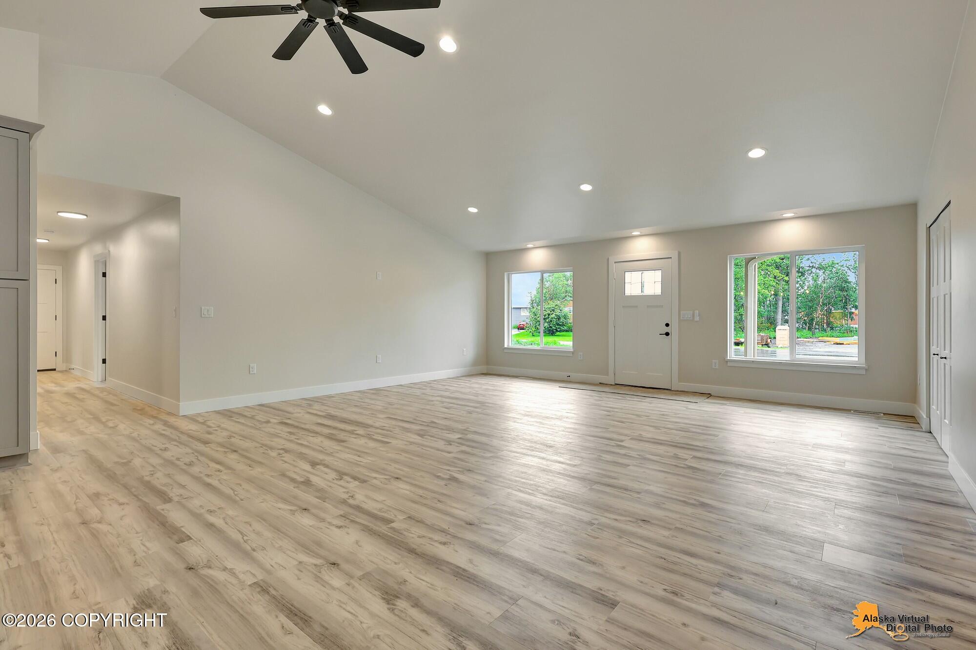 931 S Williwaw Drive Property Photo 5