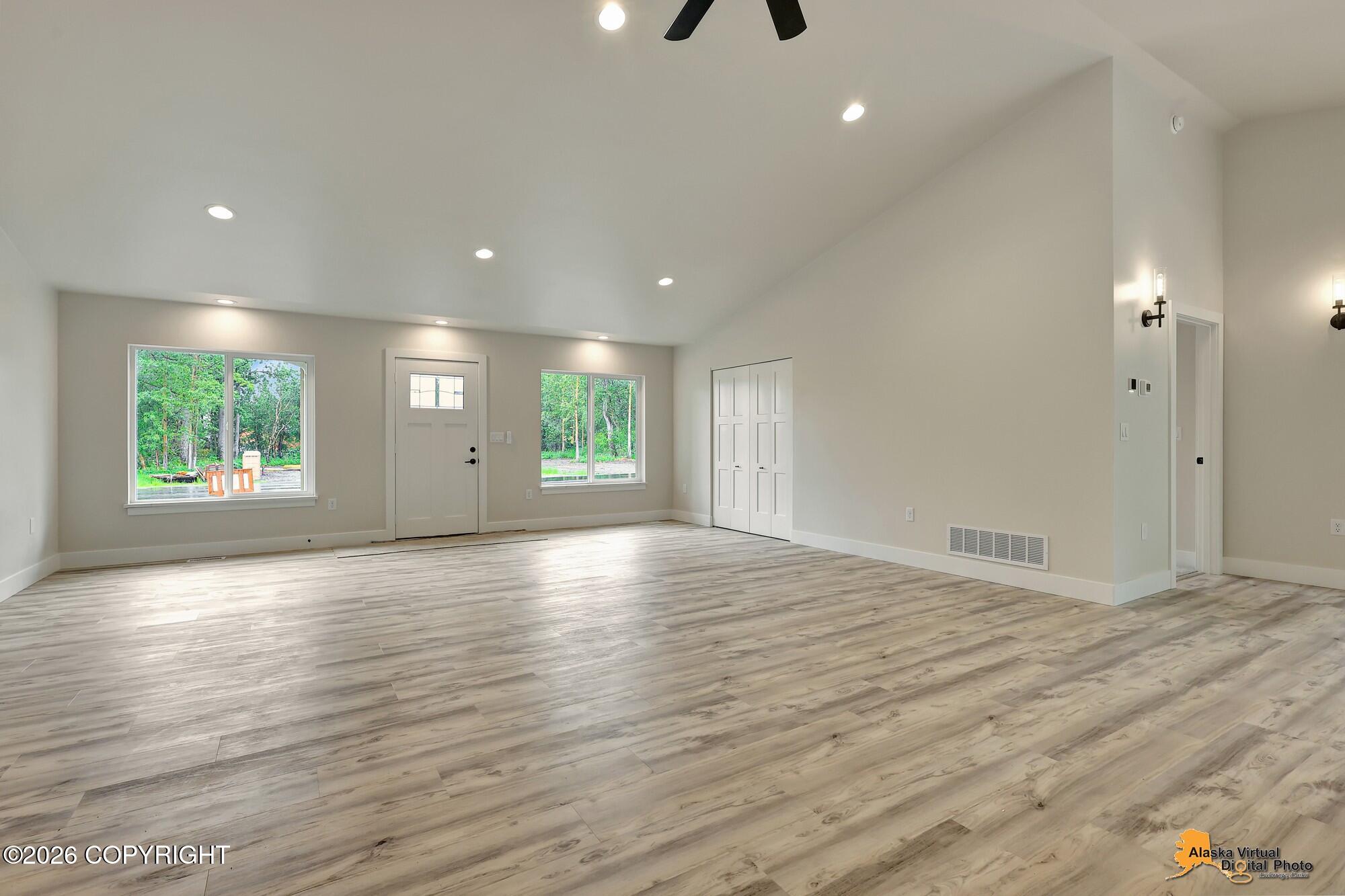 931 S Williwaw Drive Property Photo 6