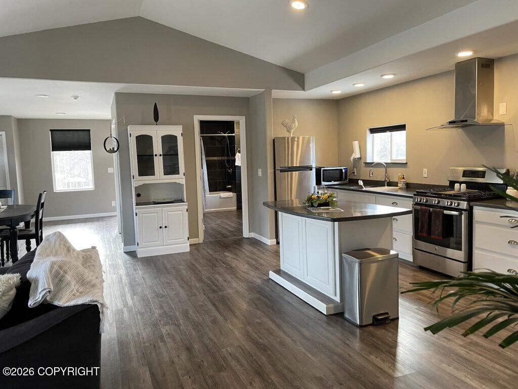 38780 Longmere Way Property Photo 9
