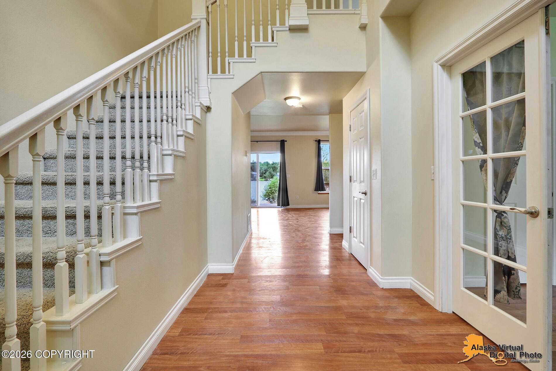 22412 Hilltop Circle Property Photo 5