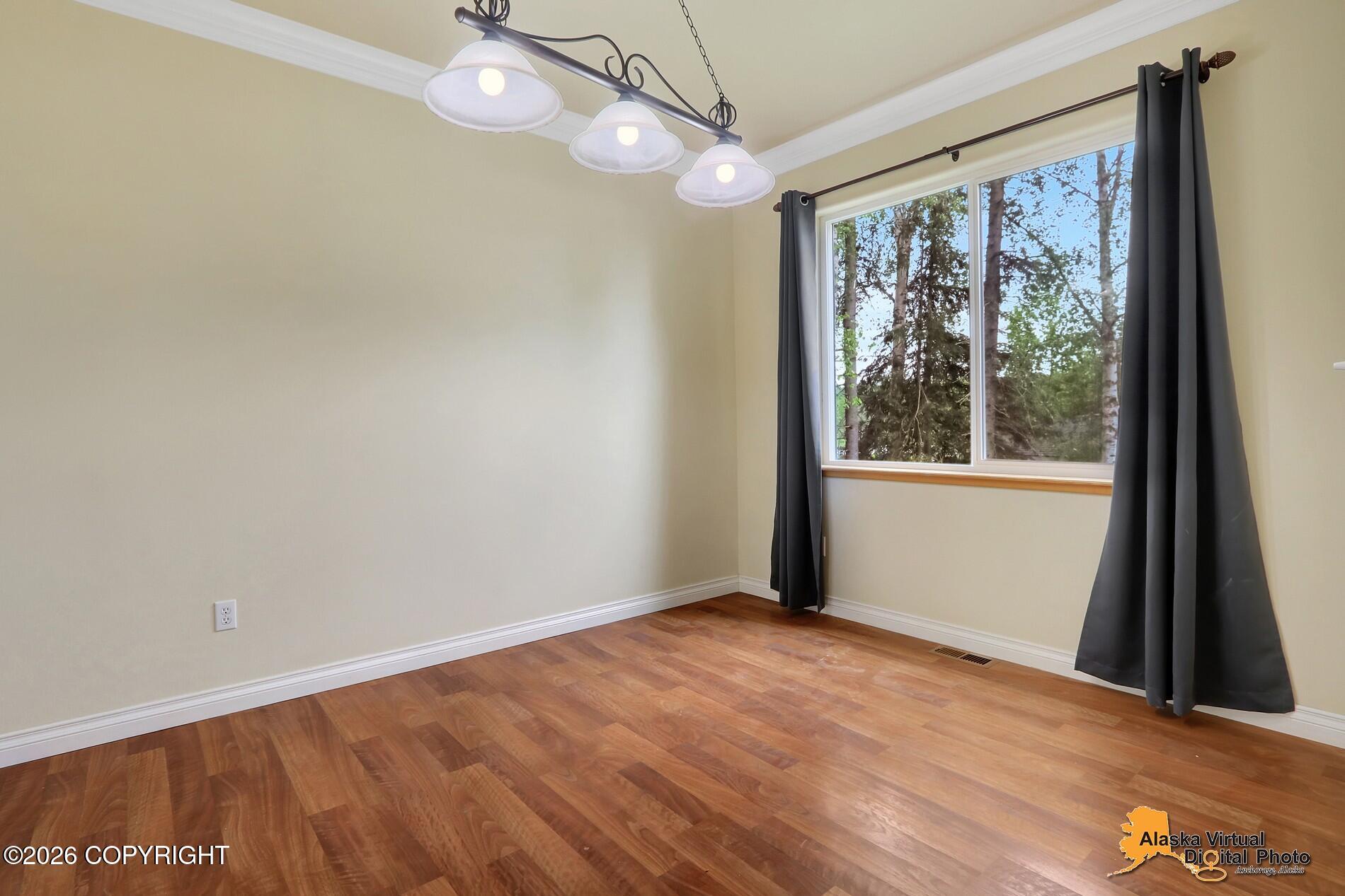 22412 Hilltop Circle Property Photo 8