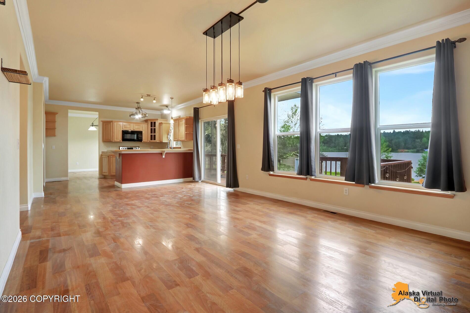 22412 Hilltop Circle Property Photo 14
