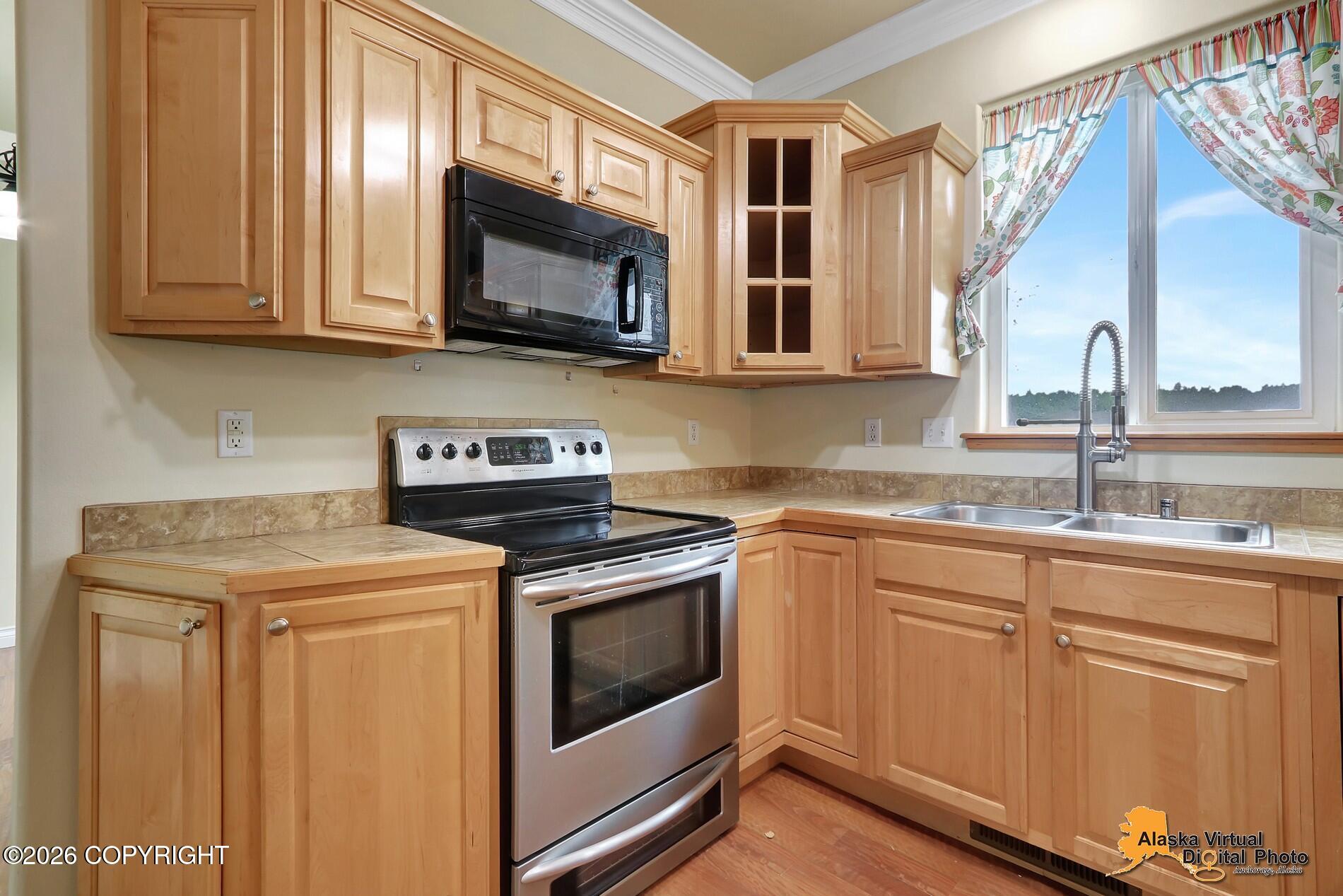 22412 Hilltop Circle Property Photo 18