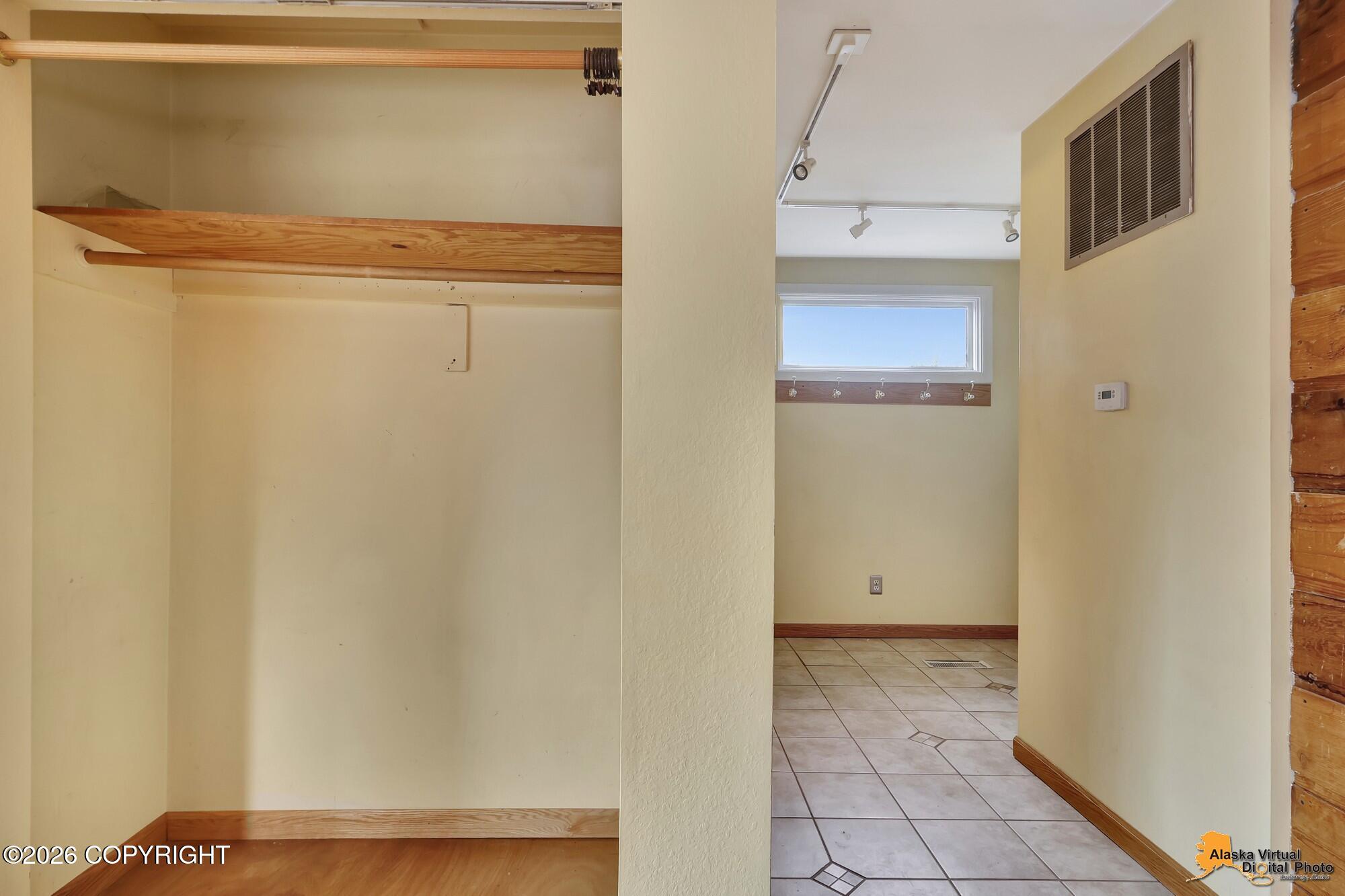 1558 E Street Property Photo 55