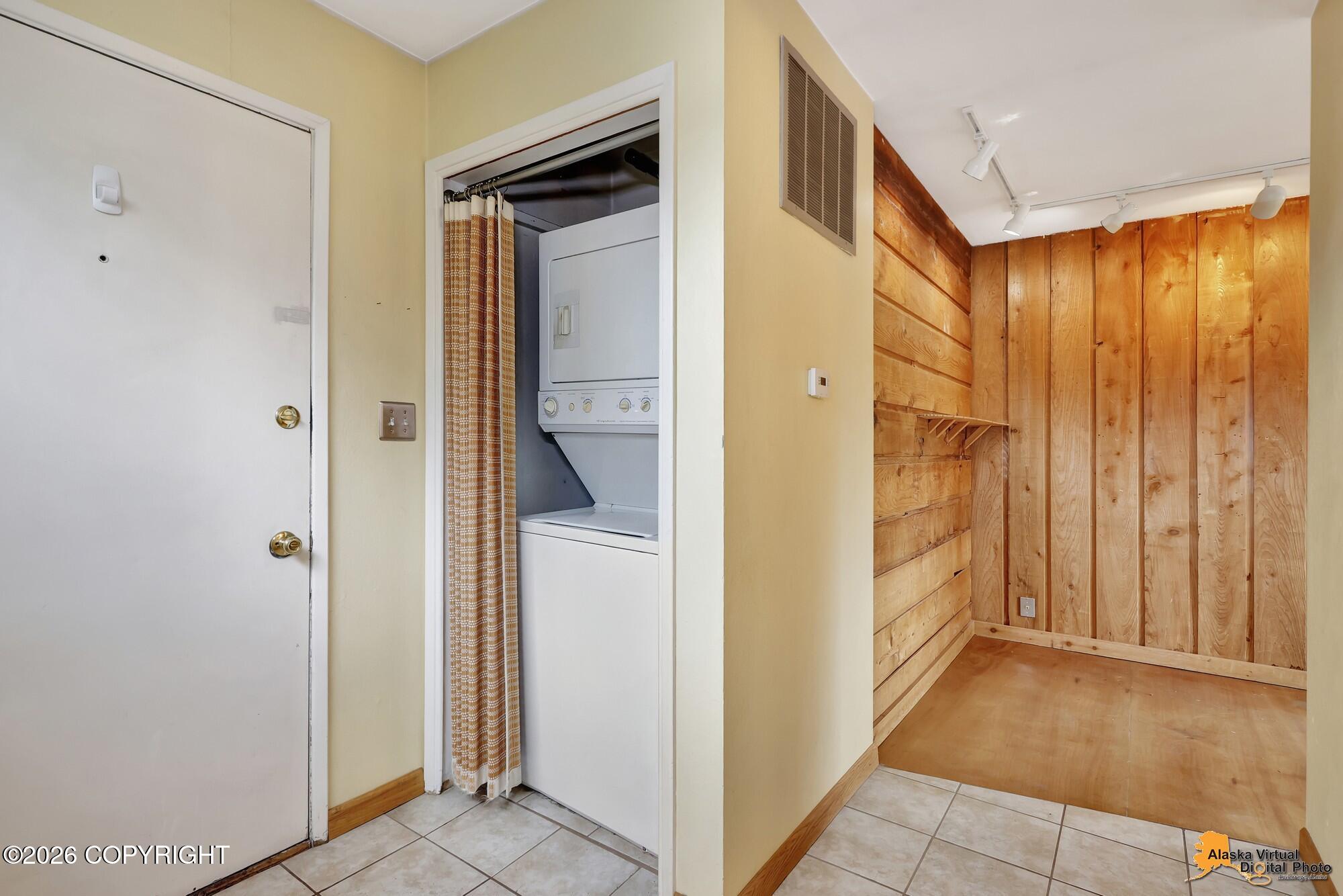 1558 E Street Property Photo 56