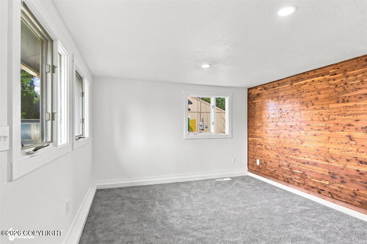1507 Elmendorf Drive Property Photo 2
