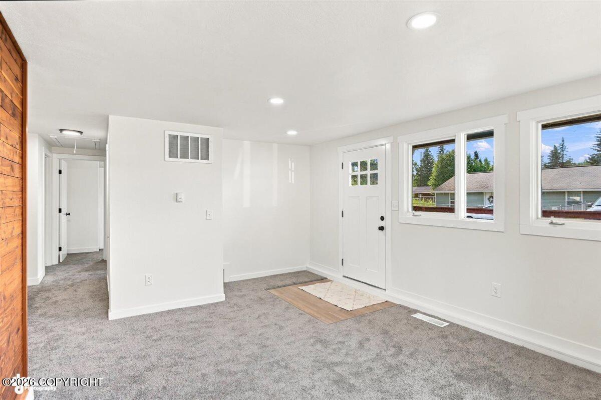 1507 Elmendorf Drive Property Photo 4