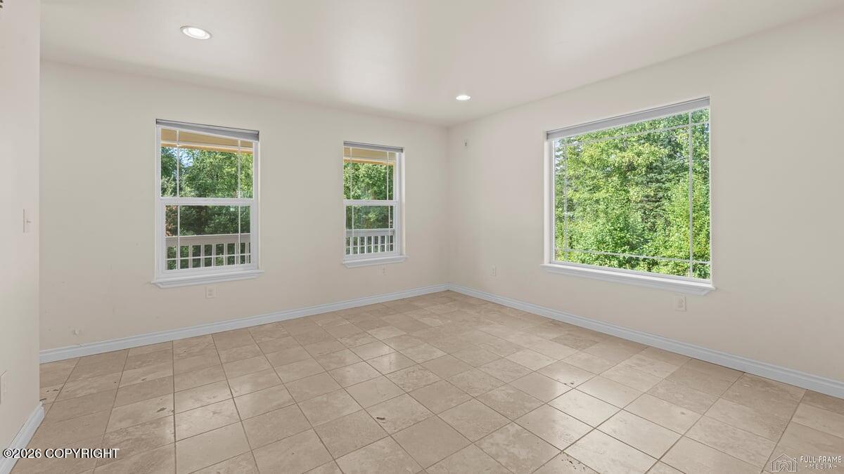 484 E Ravenswood Loop Property Photo 23