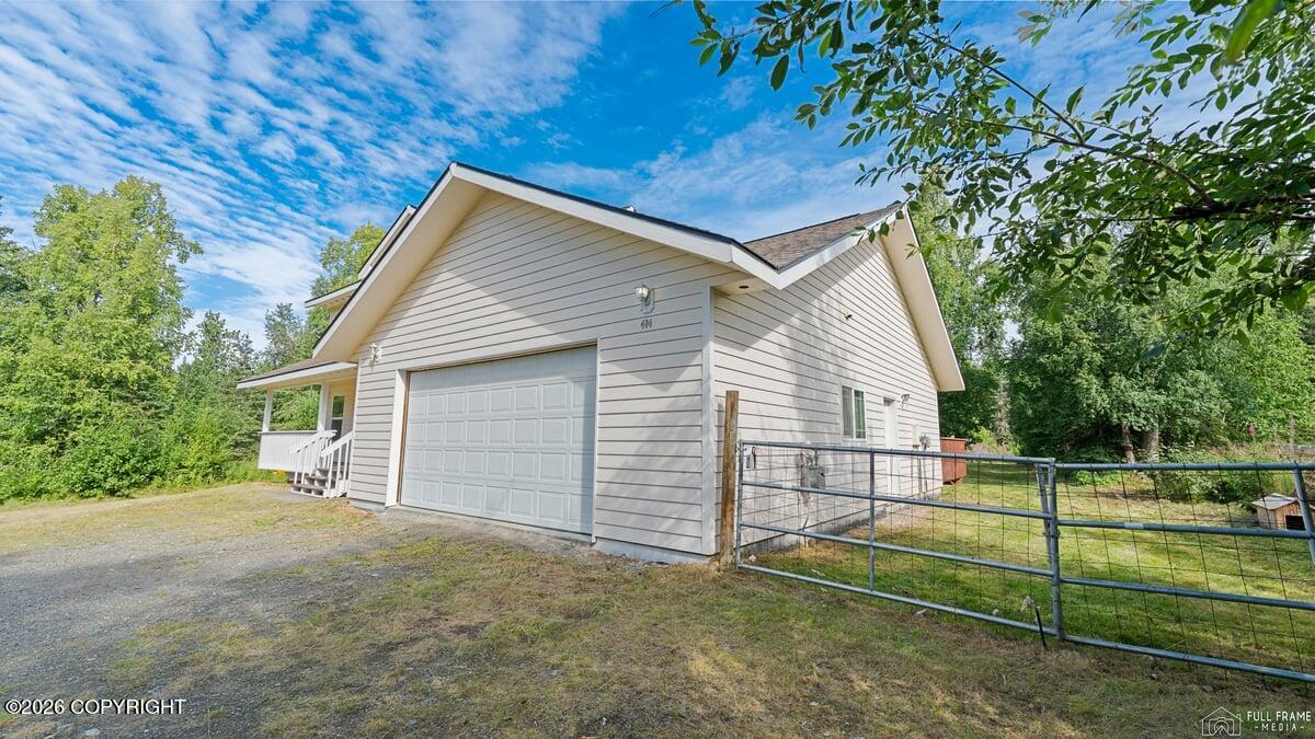 484 E Ravenswood Loop Property Photo 34