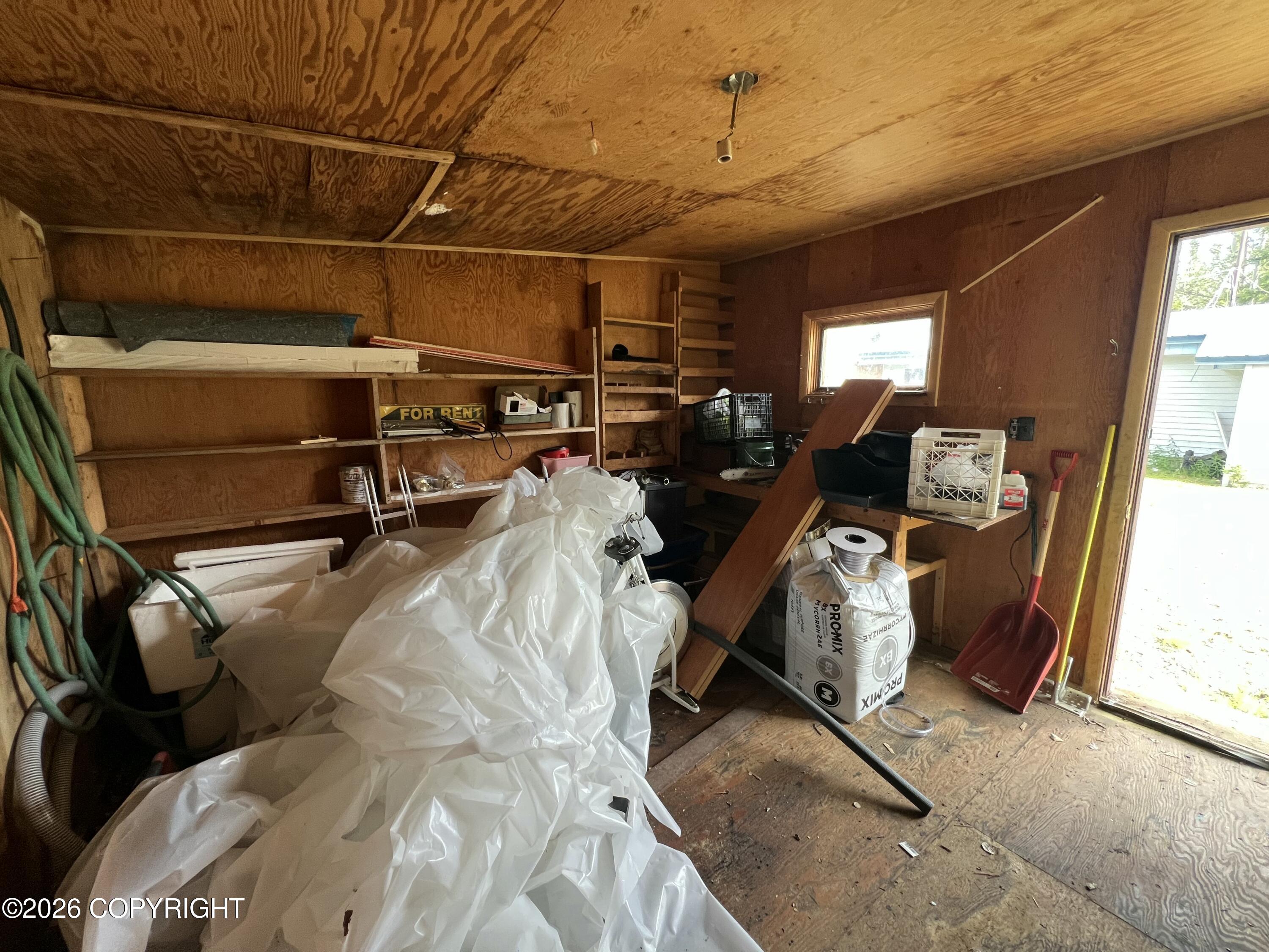1315.5 Alaska Highway Property Photo 36