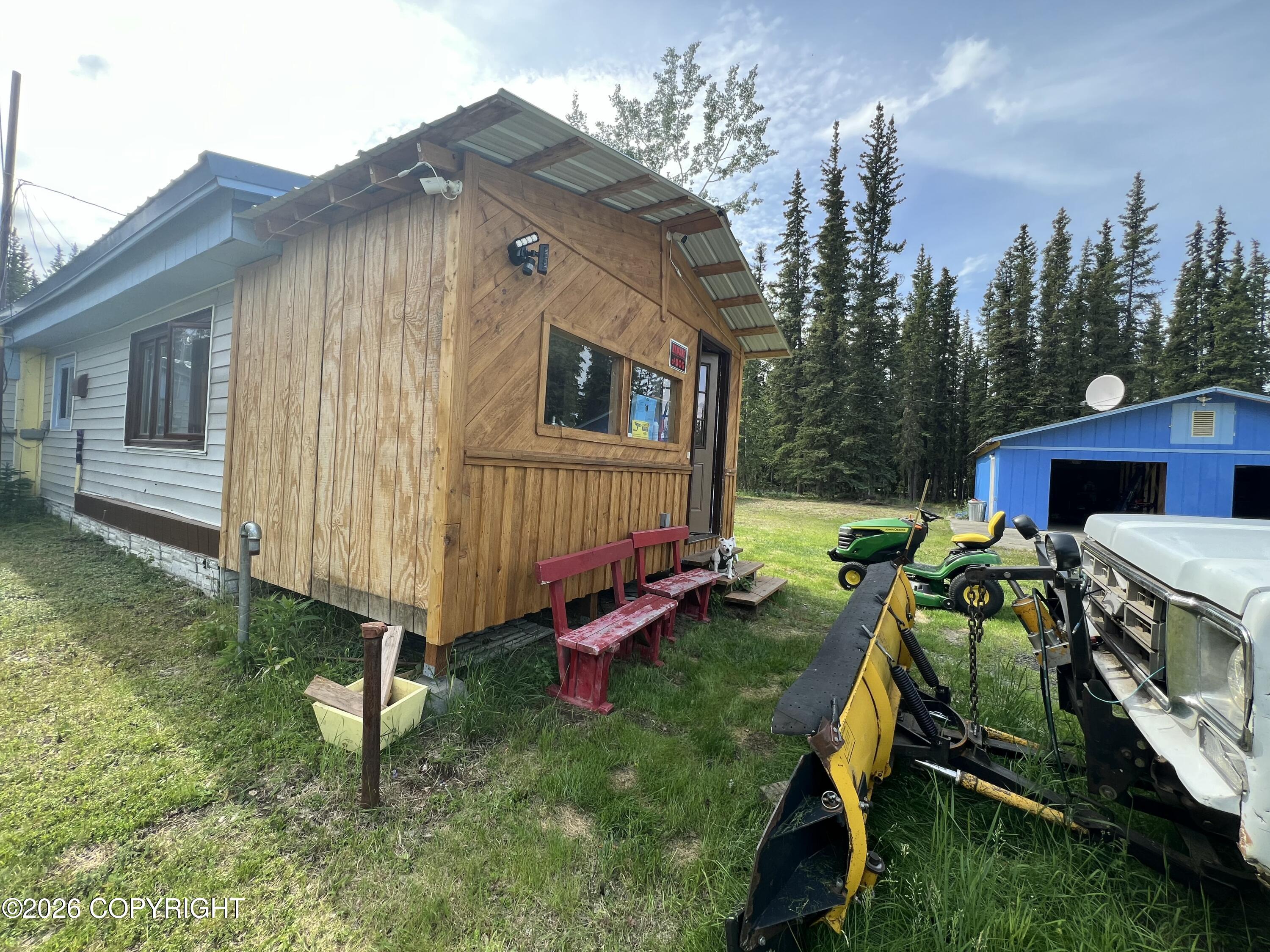 1315.5 Alaska Highway Property Photo 50
