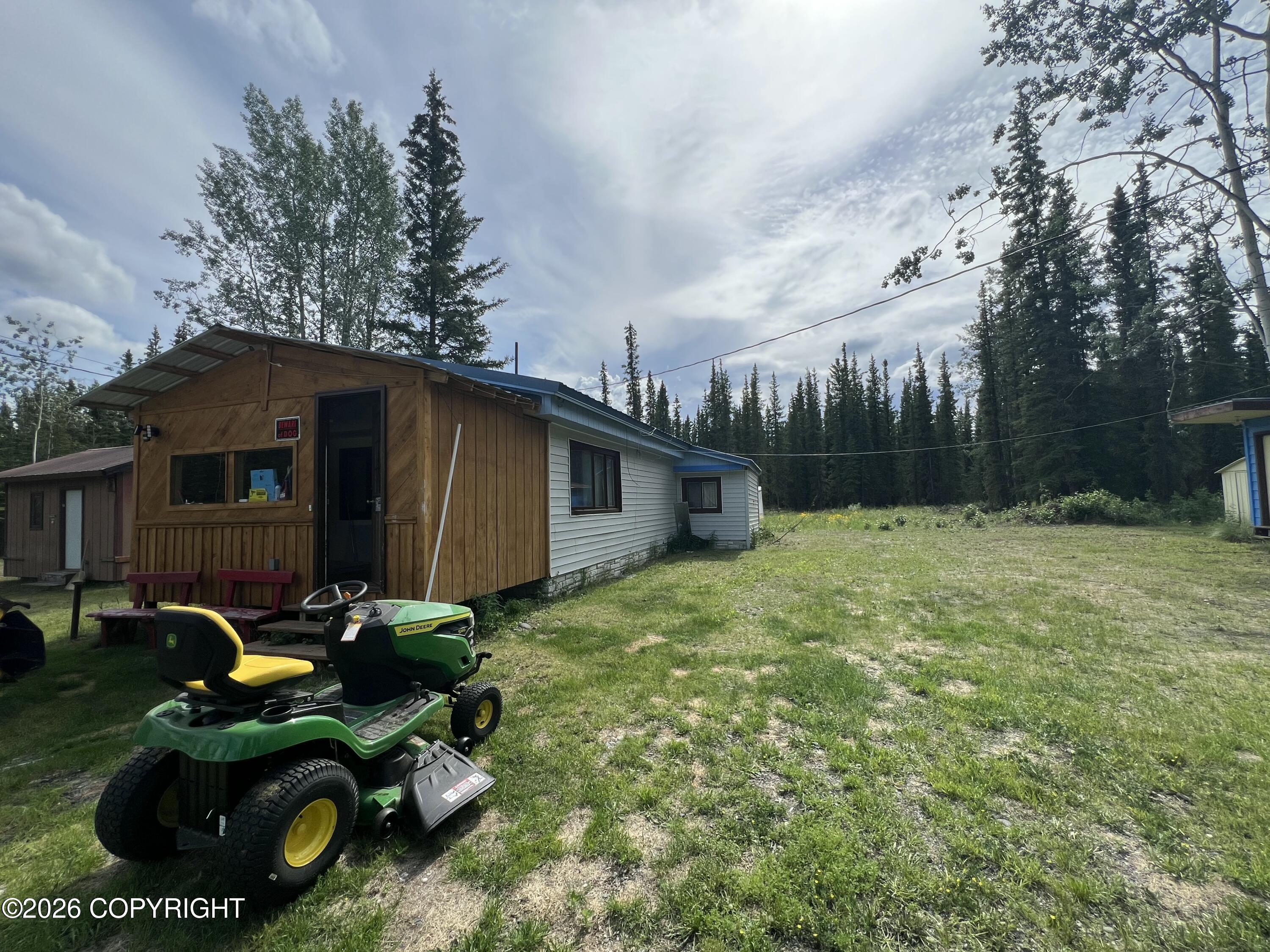 1315.5 Alaska Highway Property Photo 54
