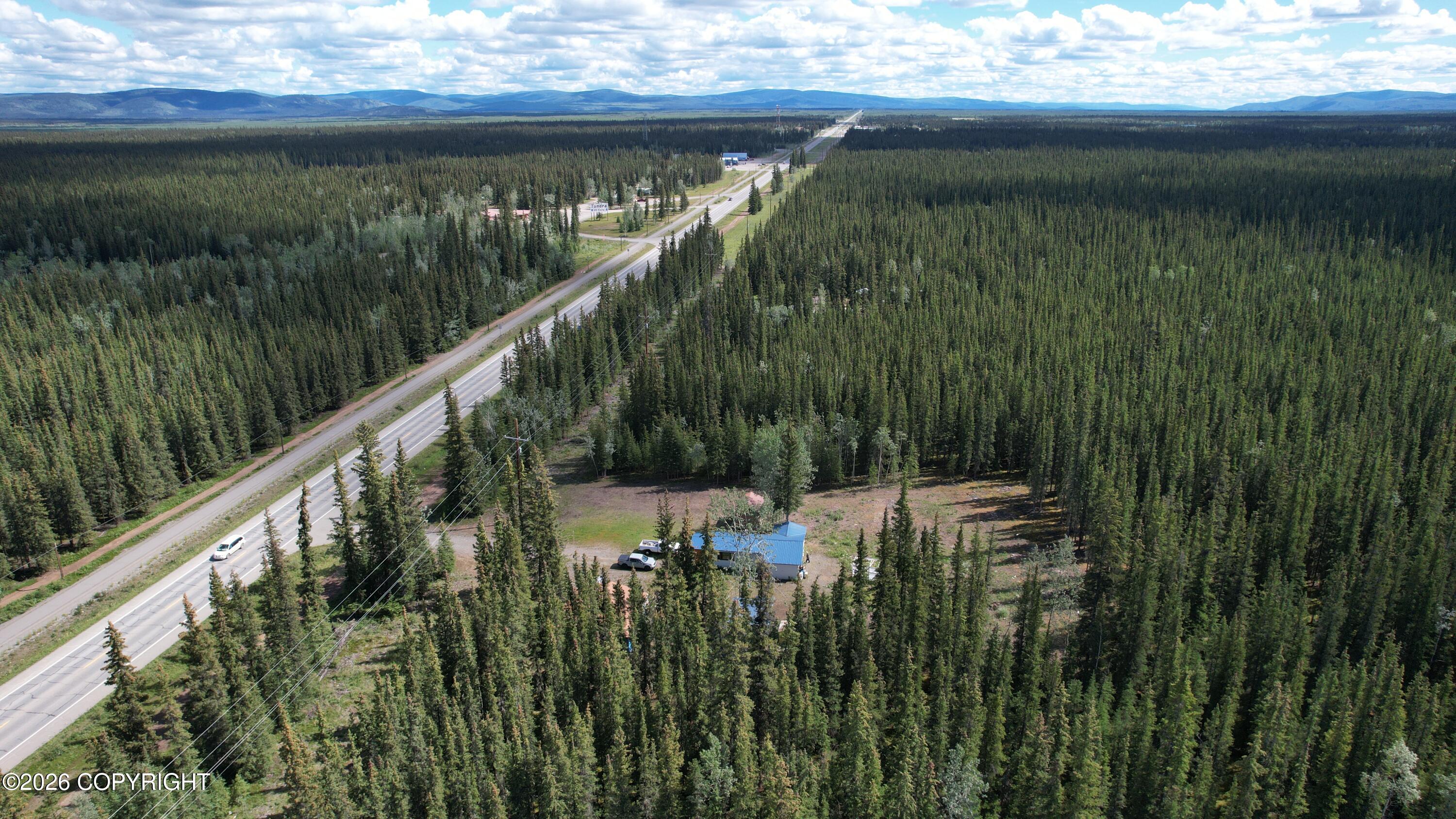 1315.5 Alaska Highway Property Photo 77
