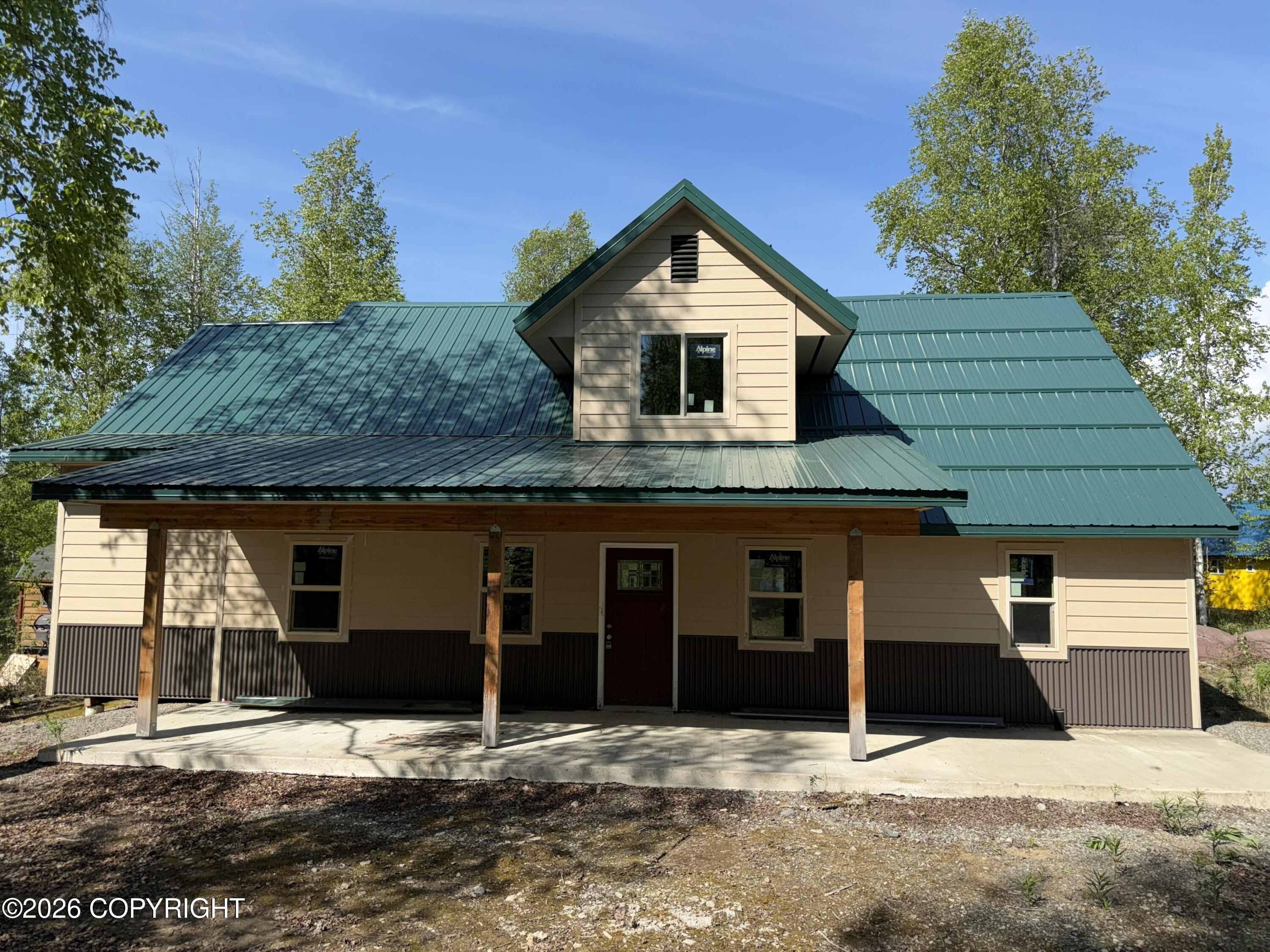 48950 S Silver Salmon Circle Property Photo 2