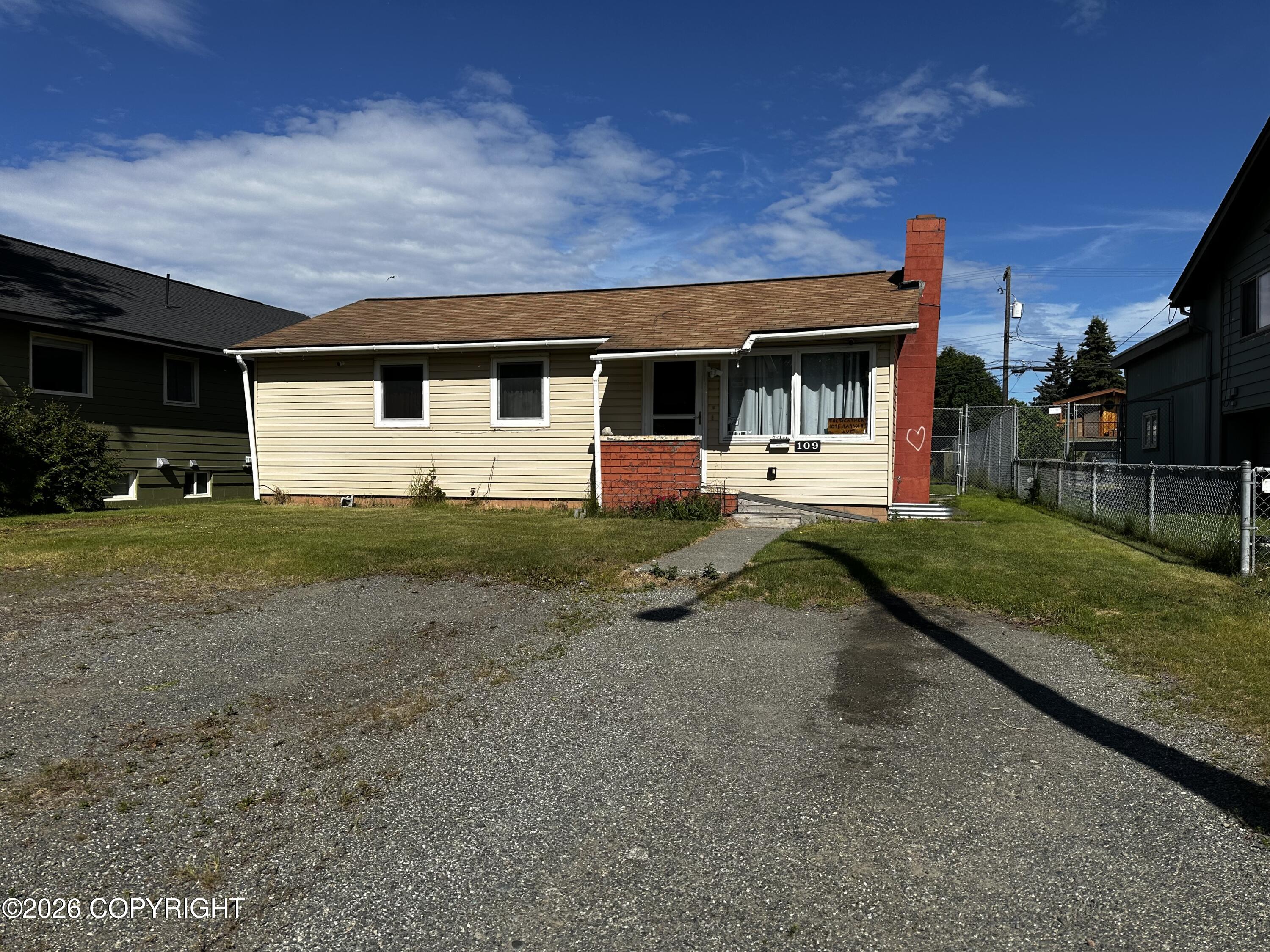 109 E Harvard Avenue Property Photo 2