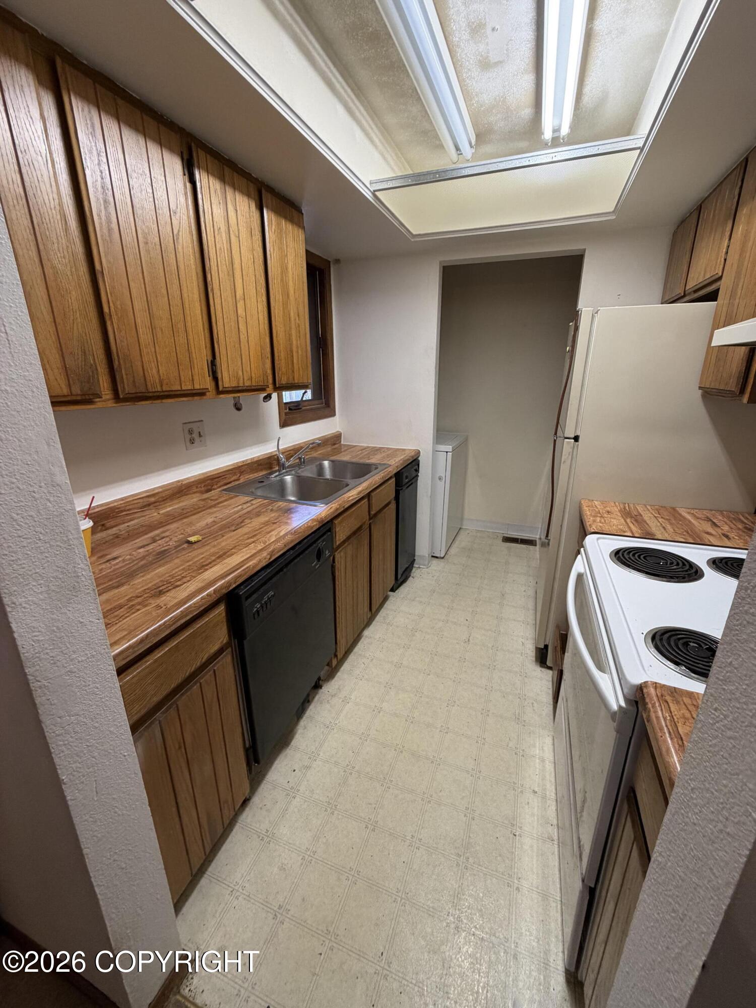 7230 Huntsmen Circle #5g Property Photo 5