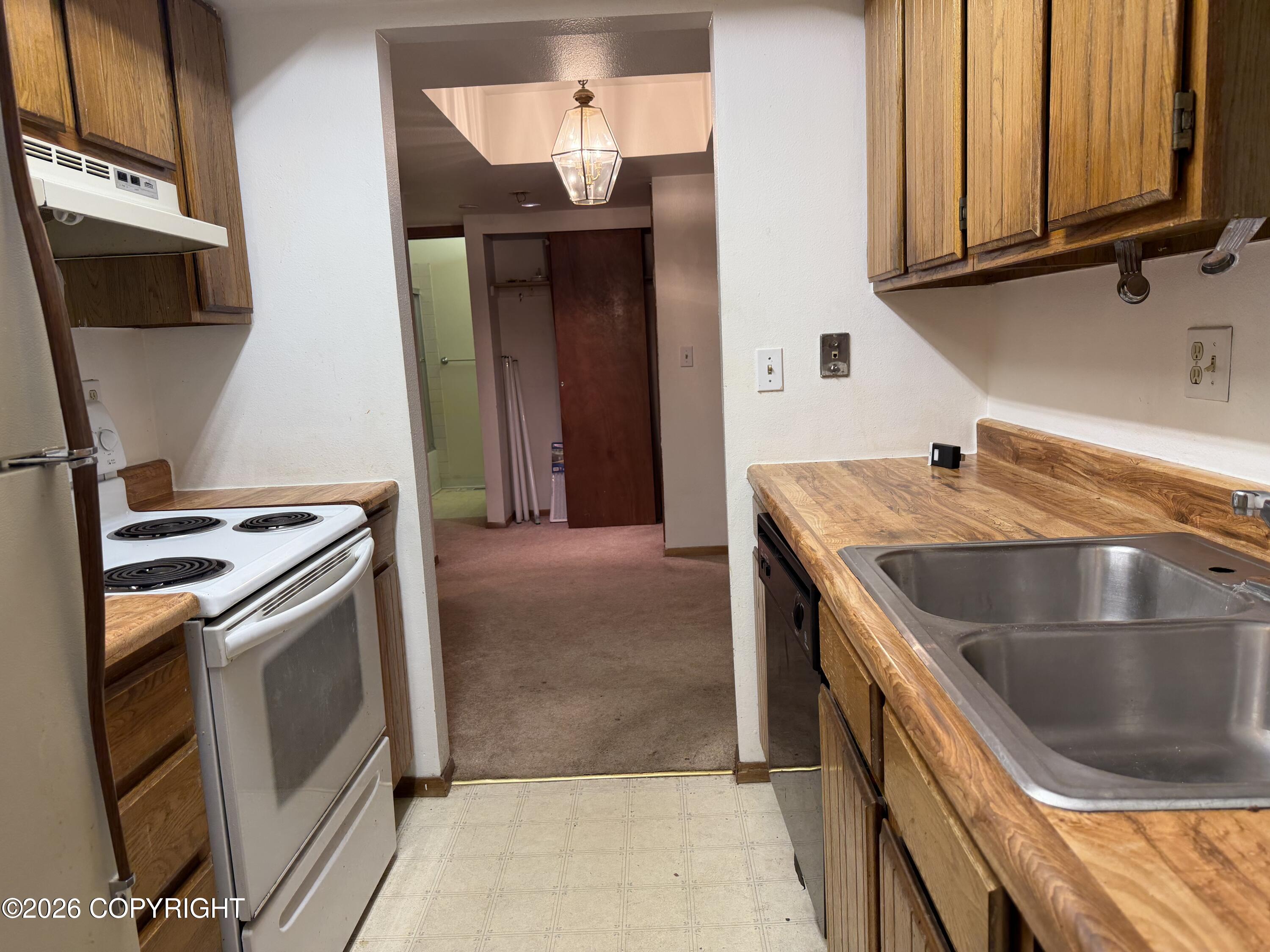 7230 Huntsmen Circle #5g Property Photo 10