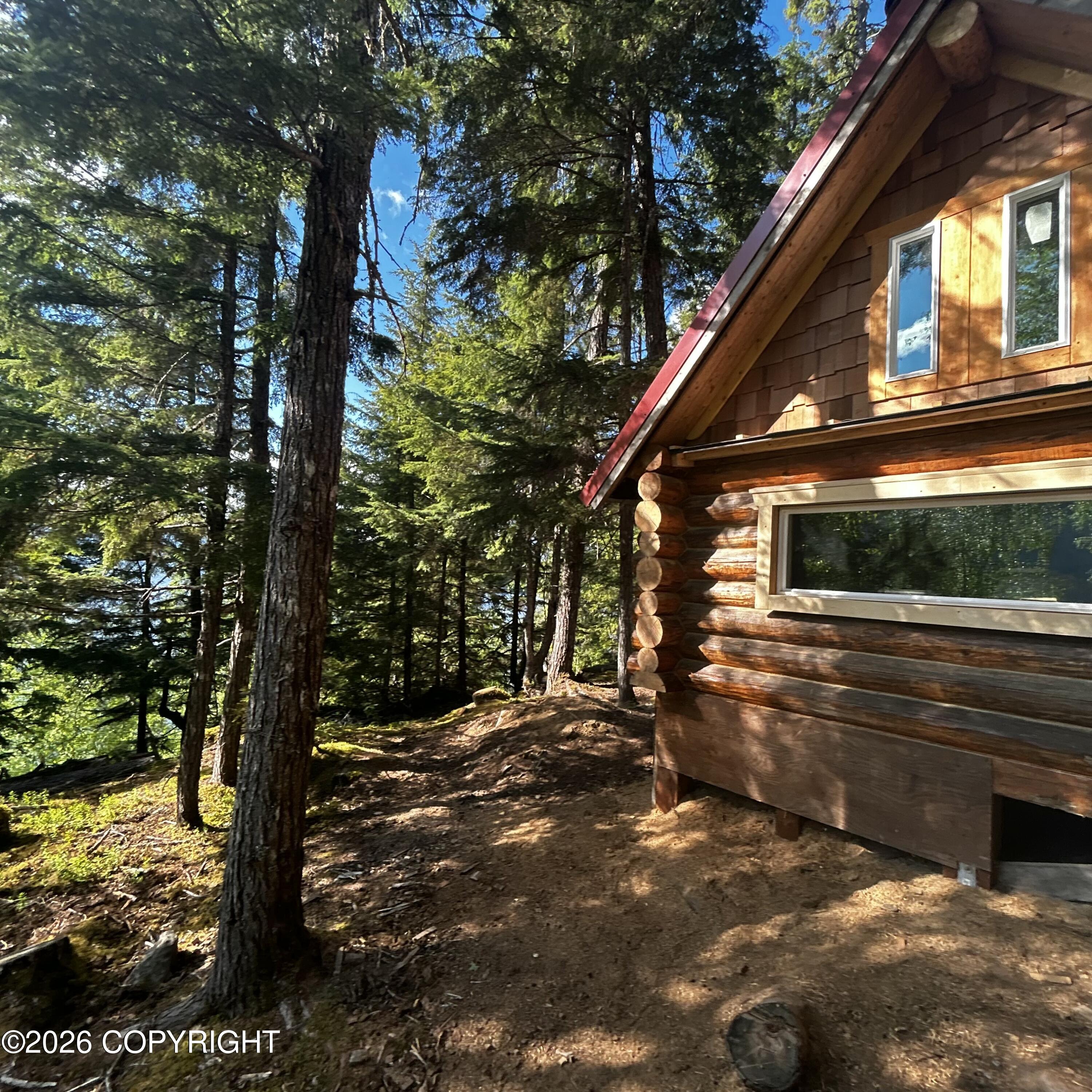 L5 B2 Chilkat Lake Property Photo 1