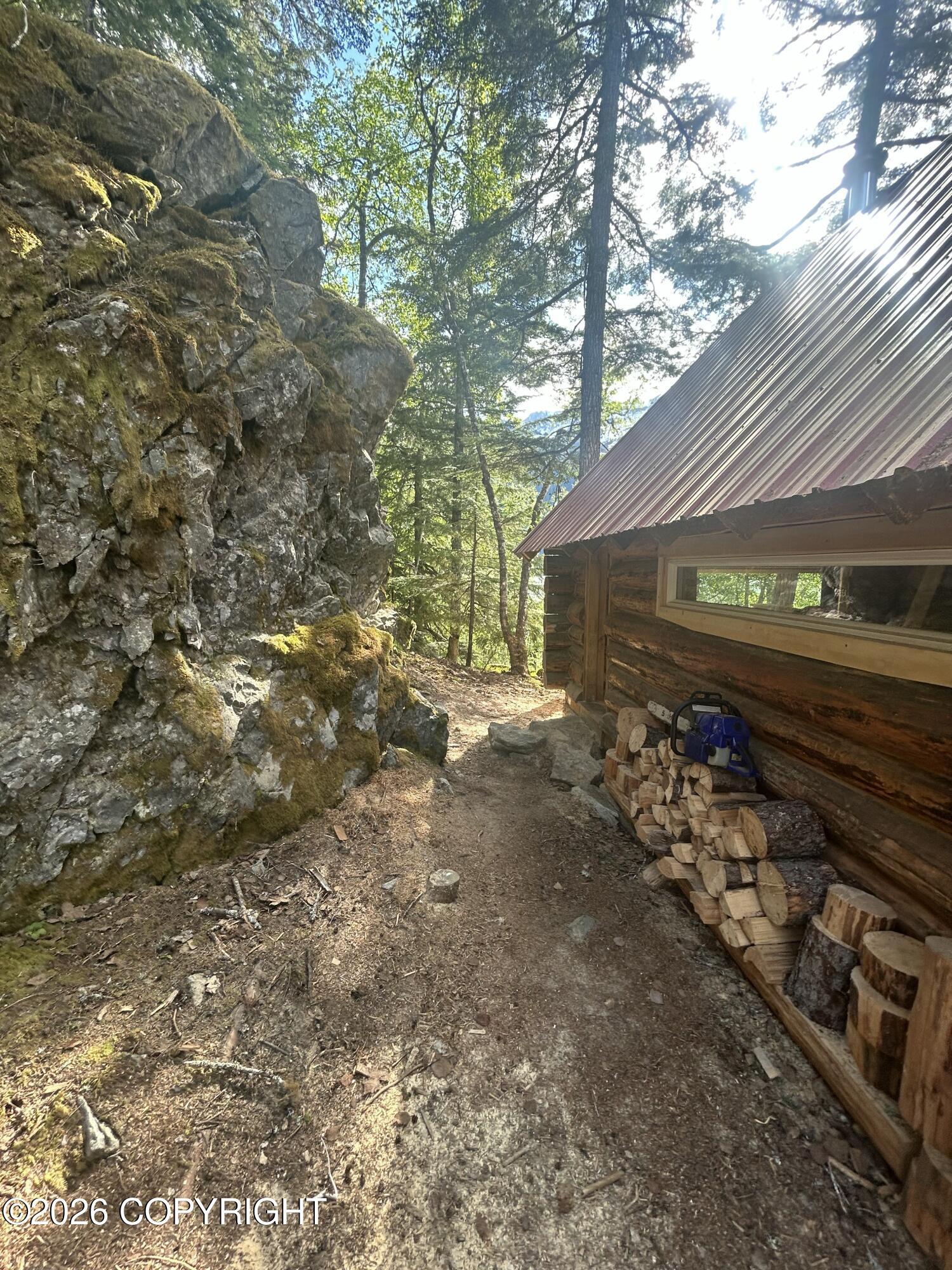 L5 B2 Chilkat Lake Property Photo 7