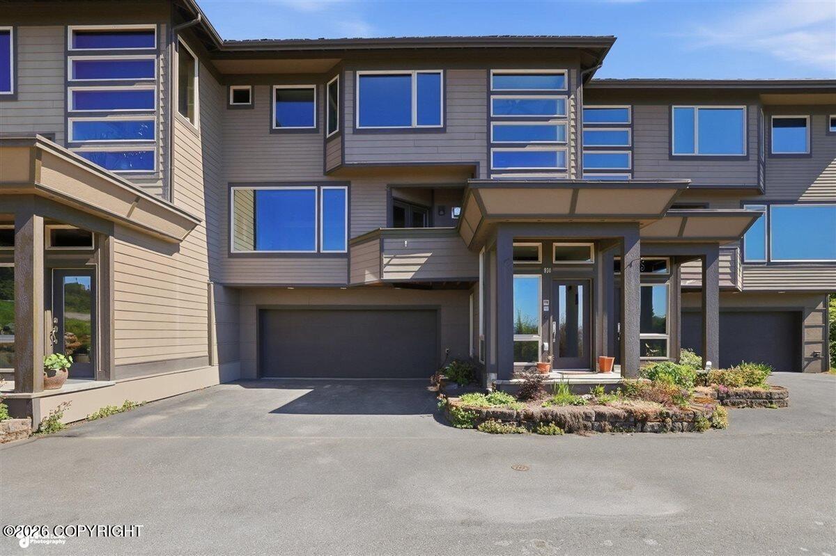 930 Quiet Creek Drive #930 Property Photo 1