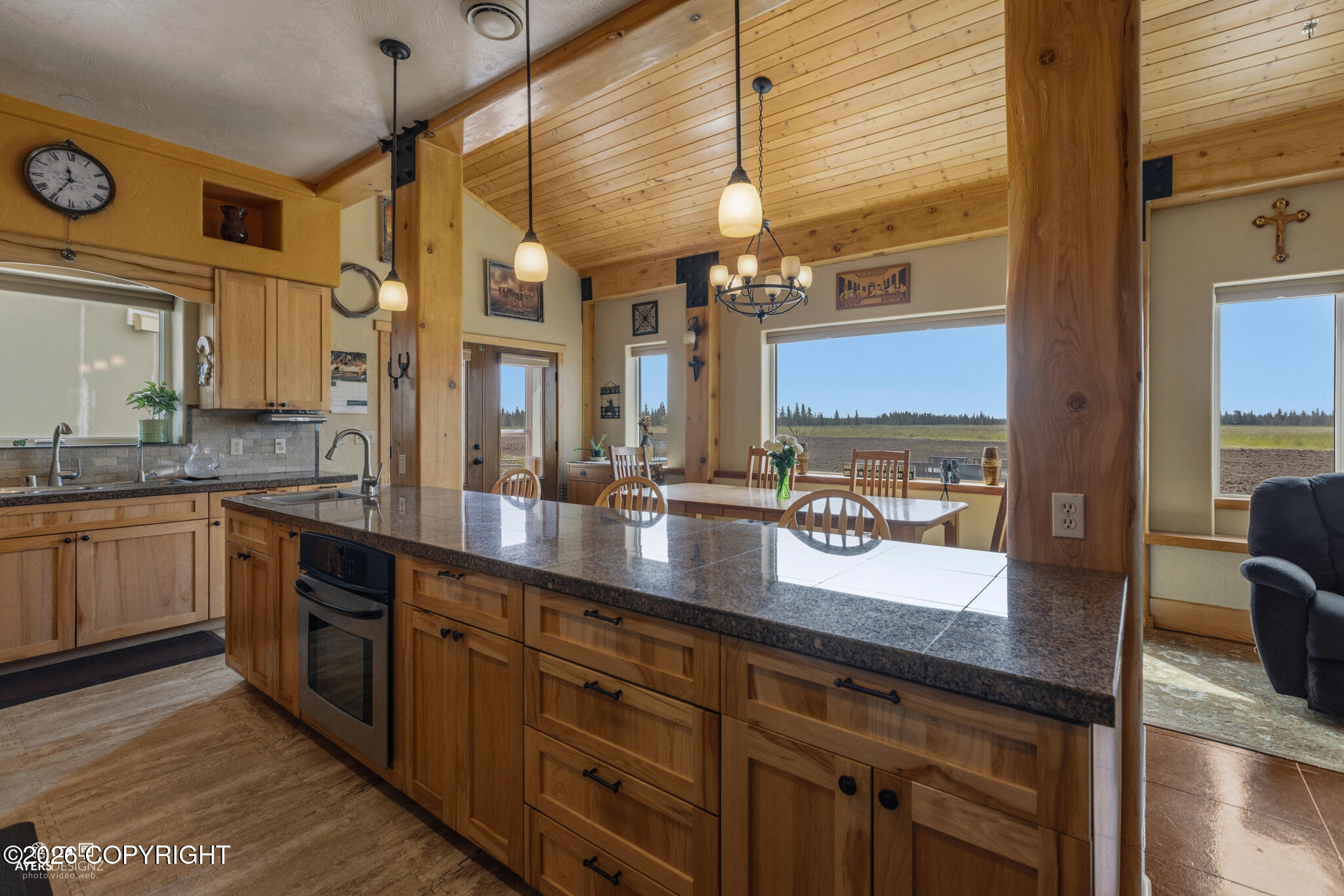 36515 Eastway Road Property Photo 10