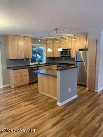 4010 Crosson Drive Property Photo 3