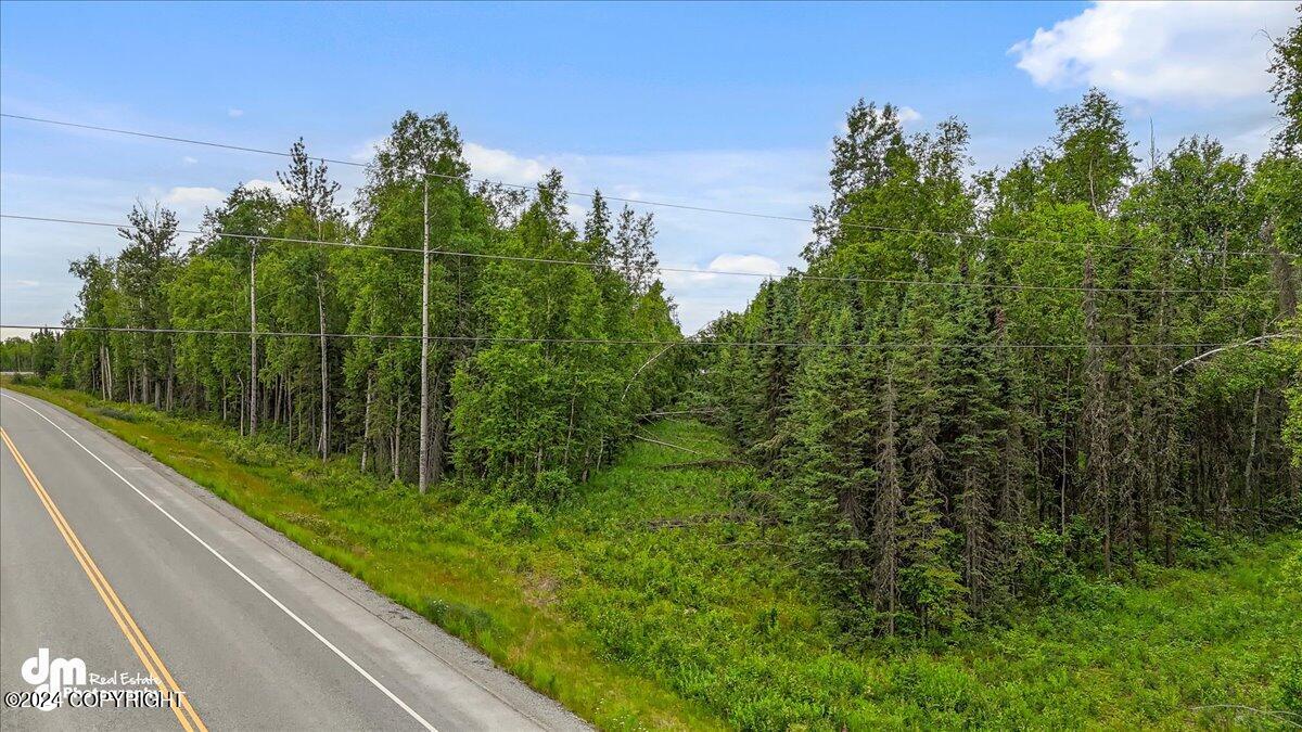 5200 W Parks Highway Property Photo 6