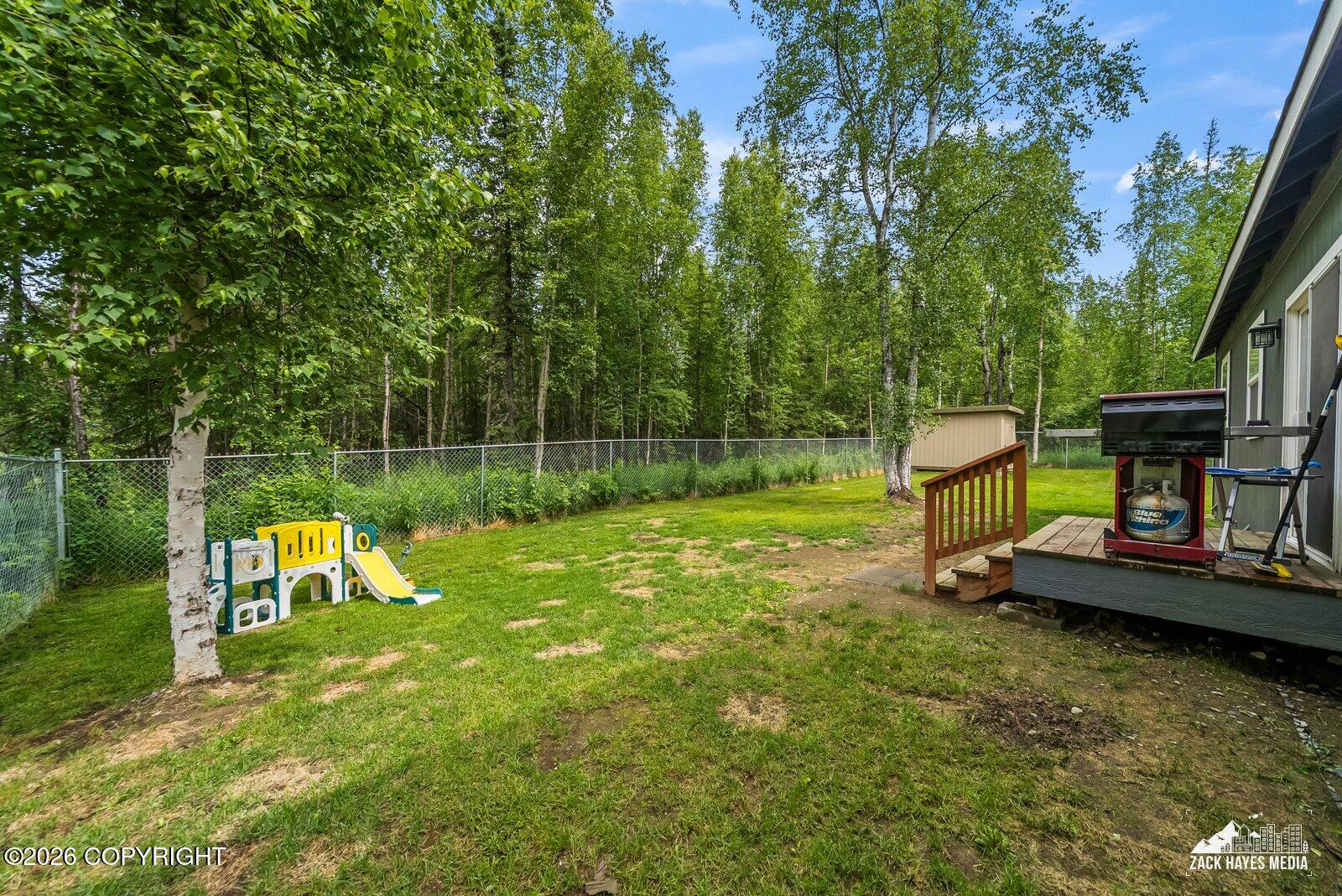 2029 S Leora Drive Property Photo 35