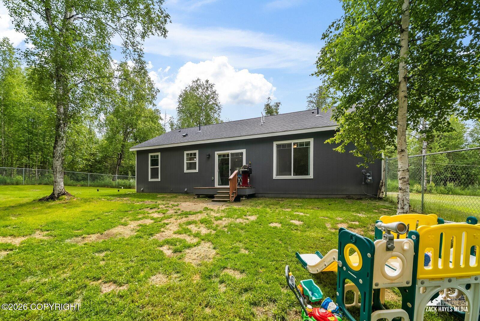 2029 S Leora Drive Property Photo 36