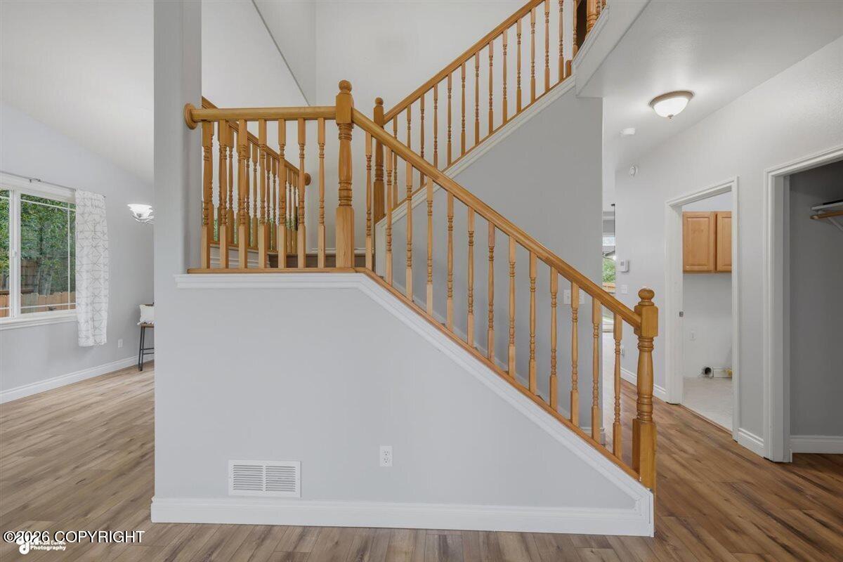 125 S Vix Way Property Photo 8