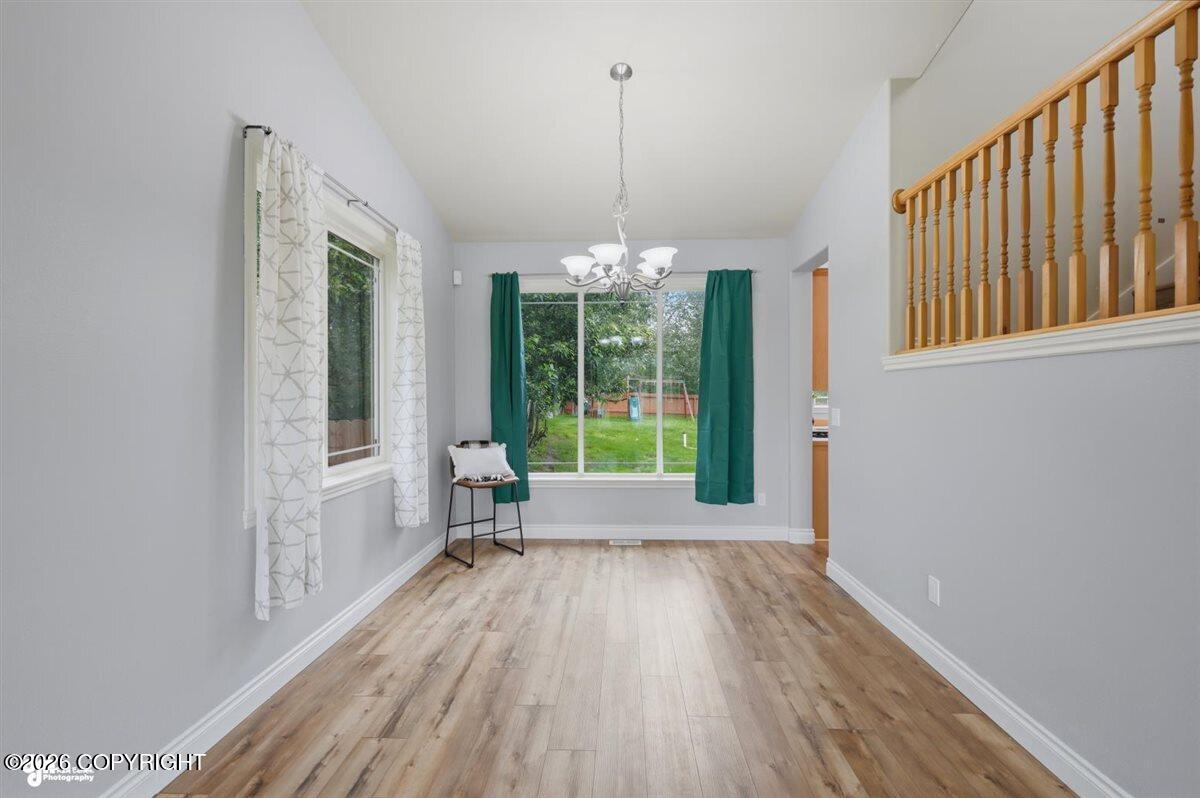 125 S Vix Way Property Photo 13