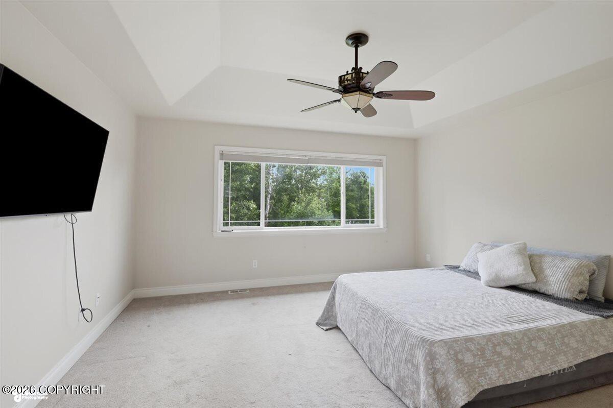 125 S Vix Way Property Photo 38