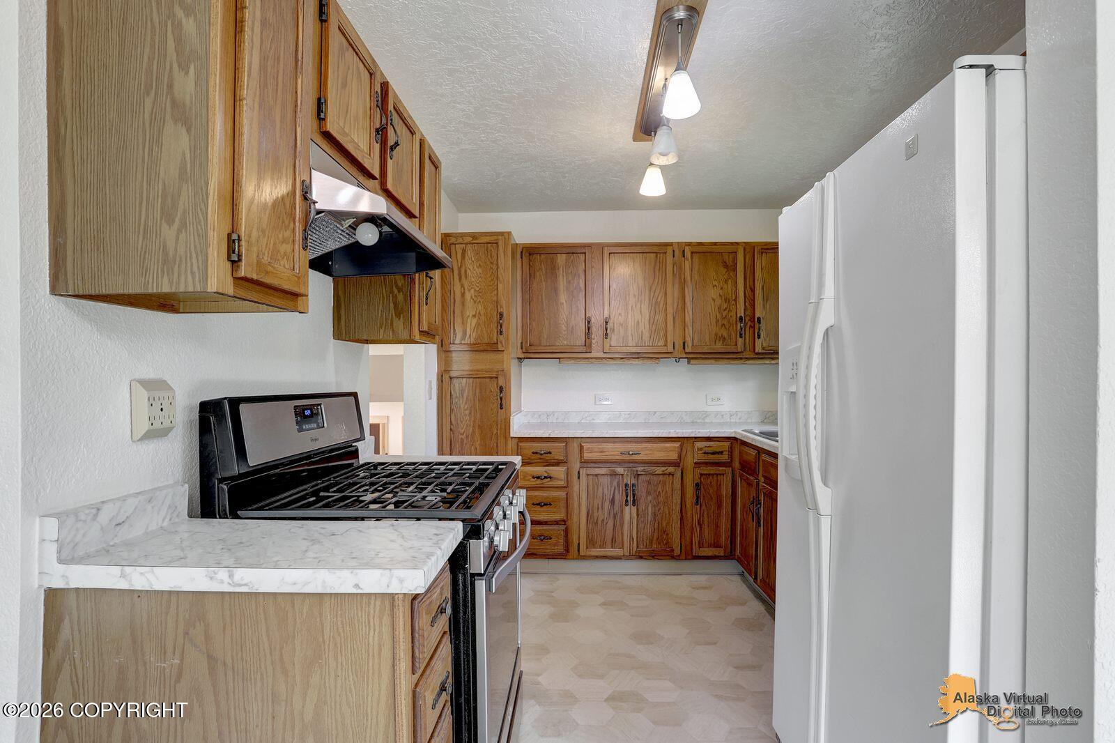 3325 N Sparrow Court Property Photo 20