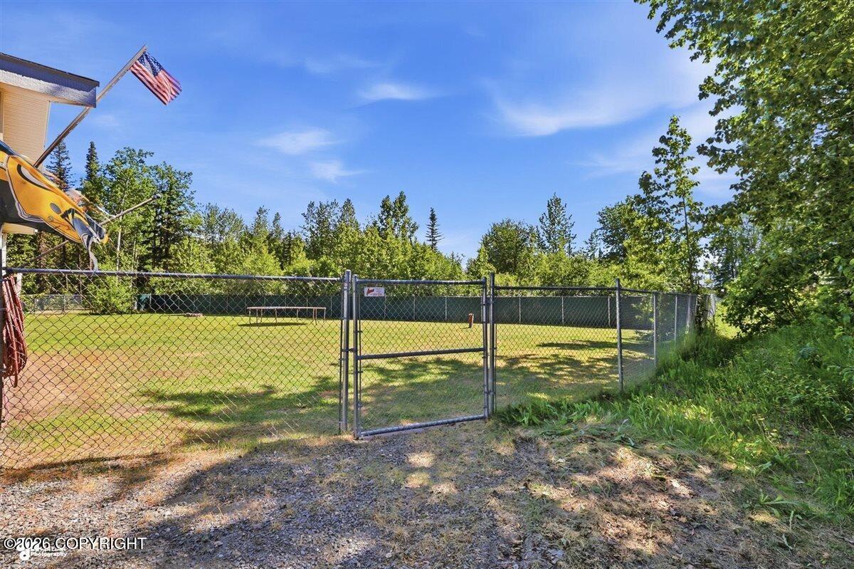 50870 Griffing Way Property Photo 40