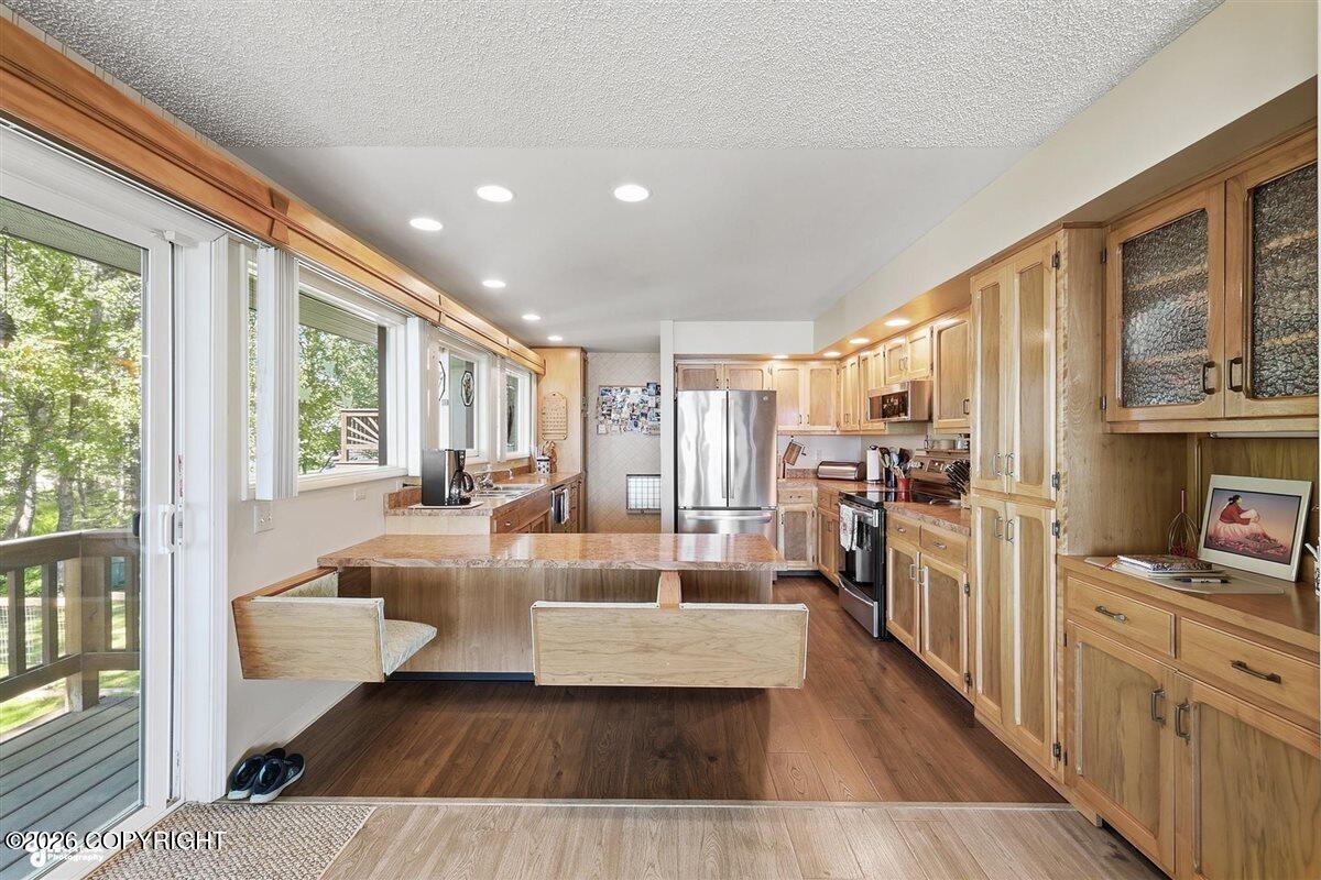 1517 Toyon Way Property Photo 17