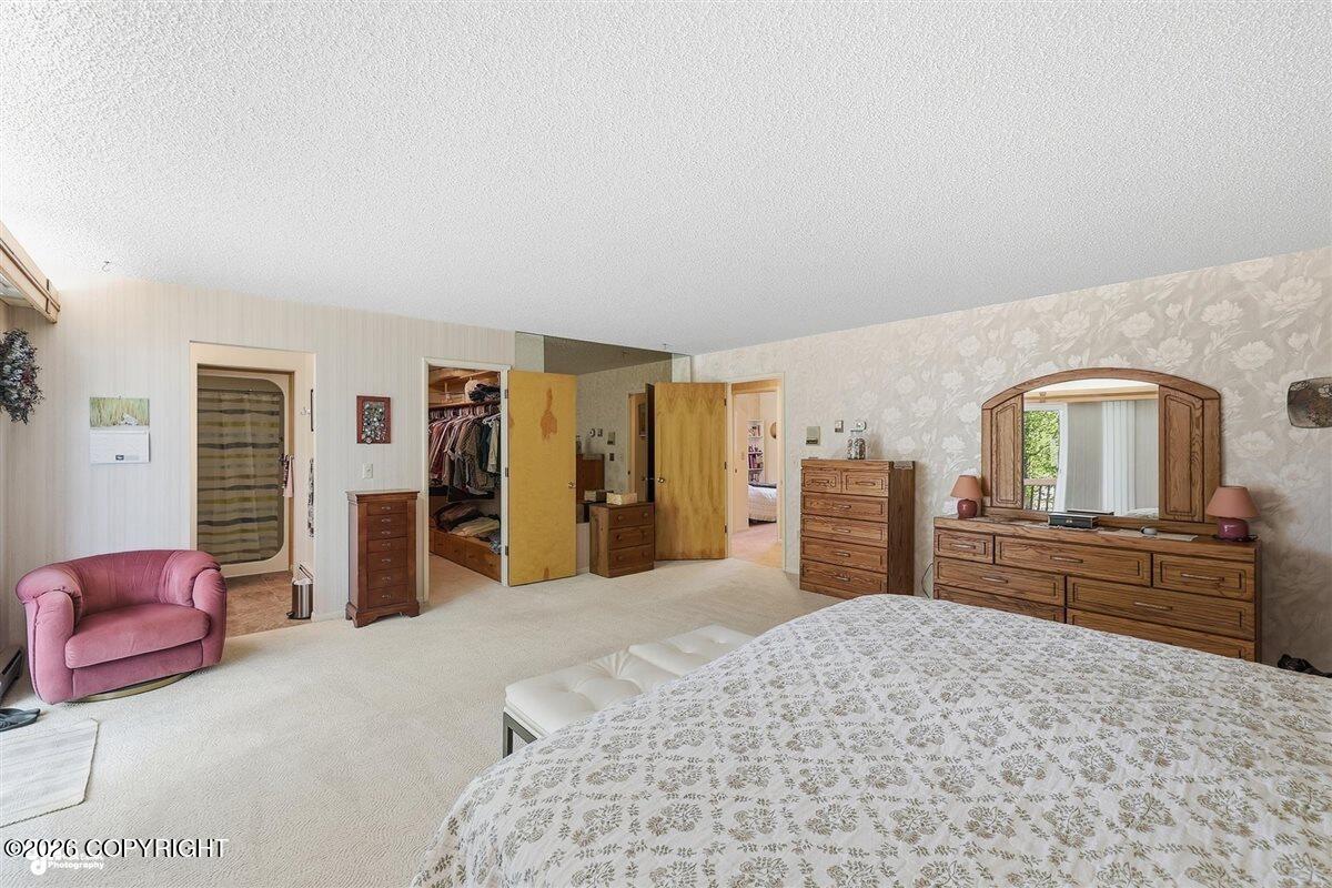 1517 Toyon Way Property Photo 27