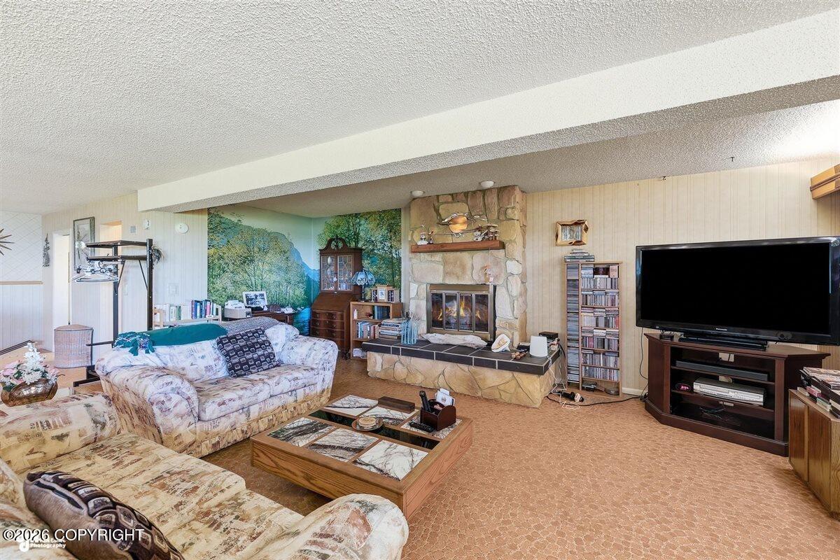 1517 Toyon Way Property Photo 43