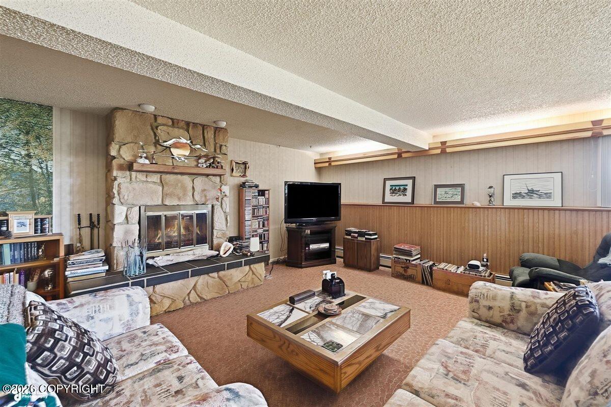 1517 Toyon Way Property Photo 45