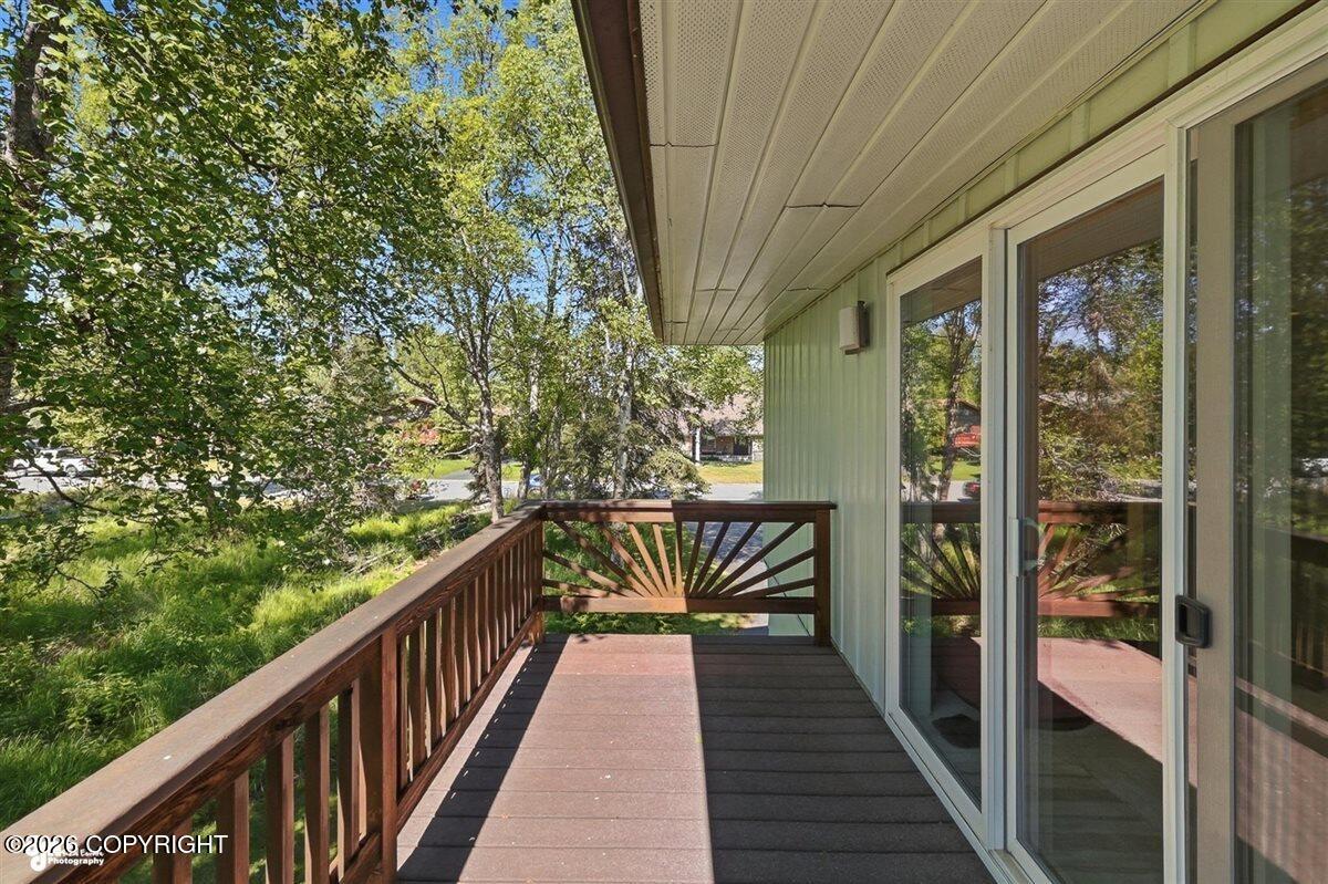 1517 Toyon Way Property Photo 53
