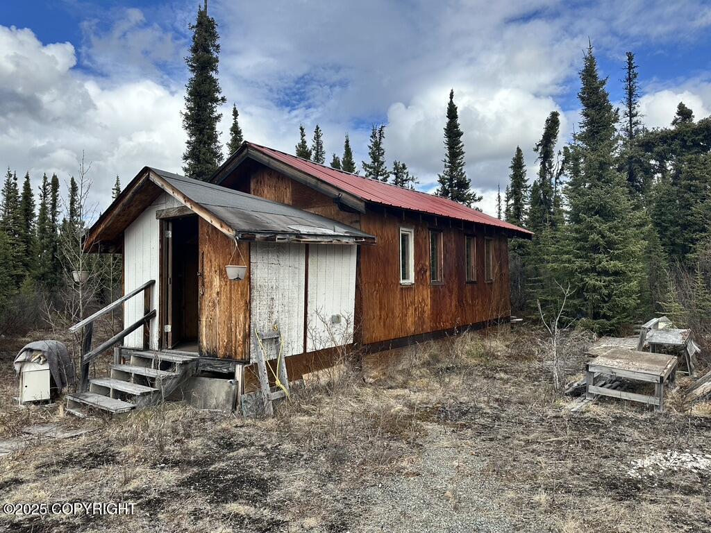 5000 Ridge Road Property Photo 12
