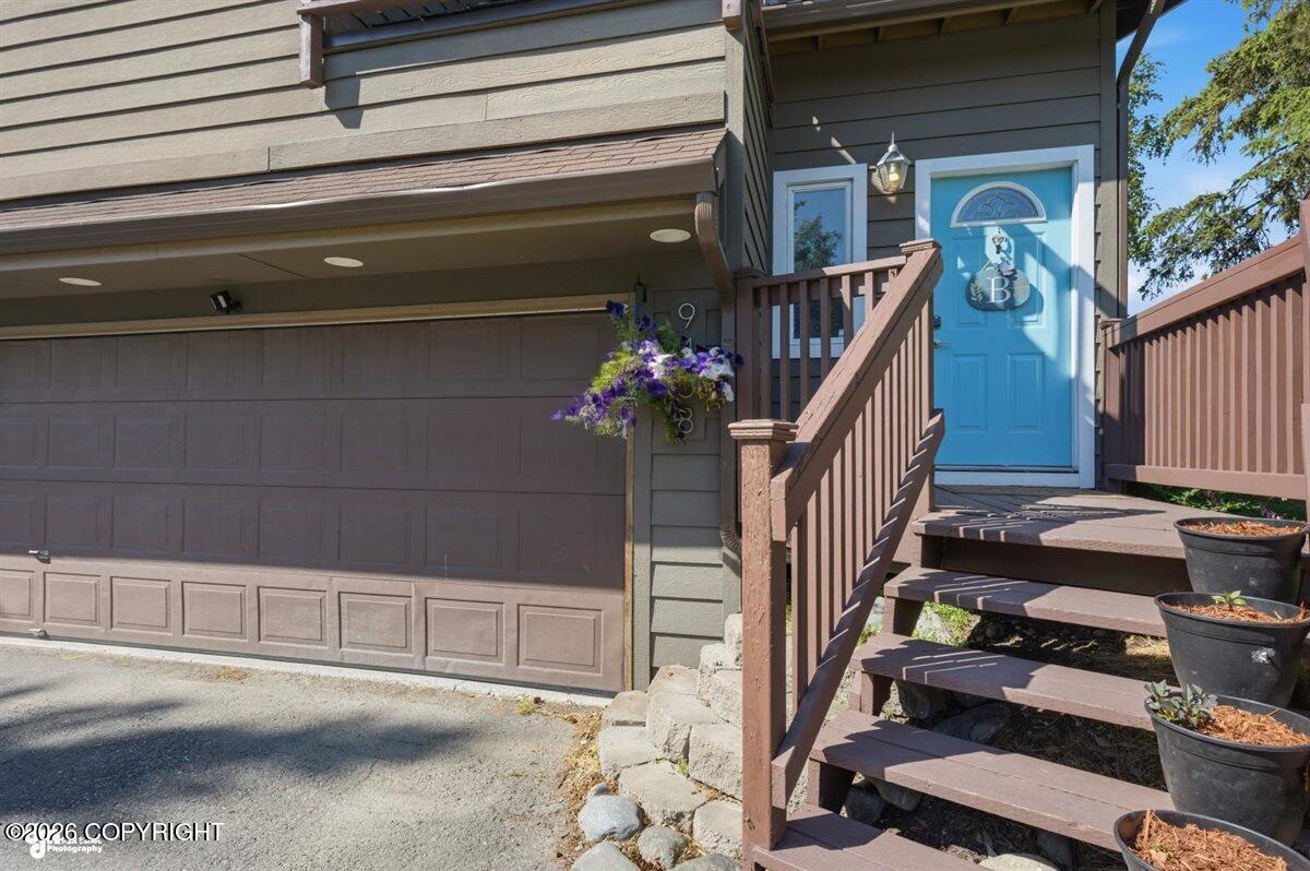 9458 W Kanaga Loop Property Photo 3