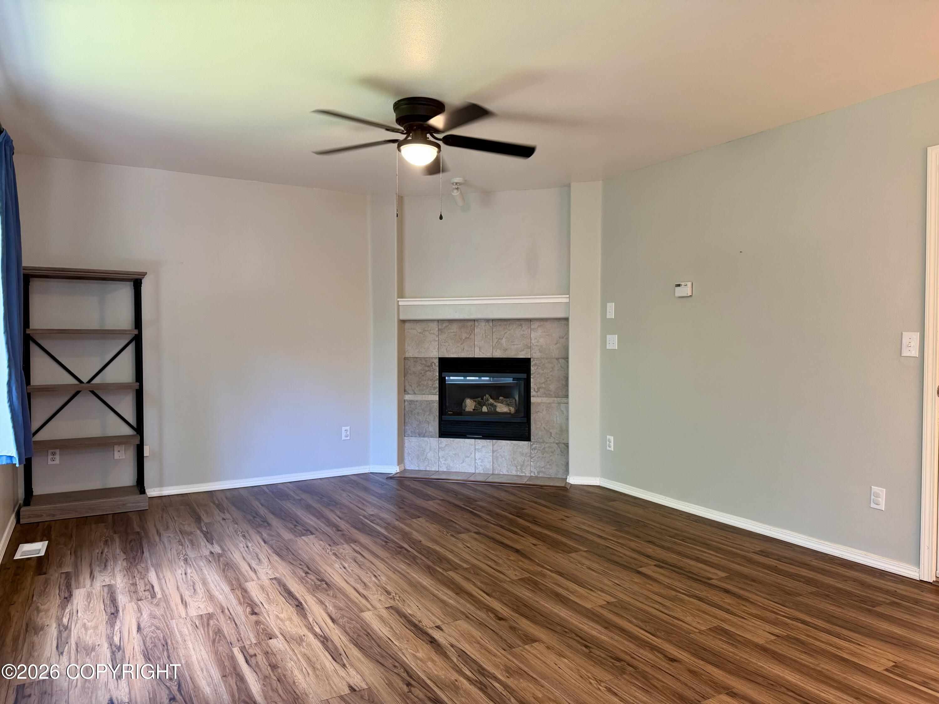 3208 E Serendipity Loop Property Photo 11