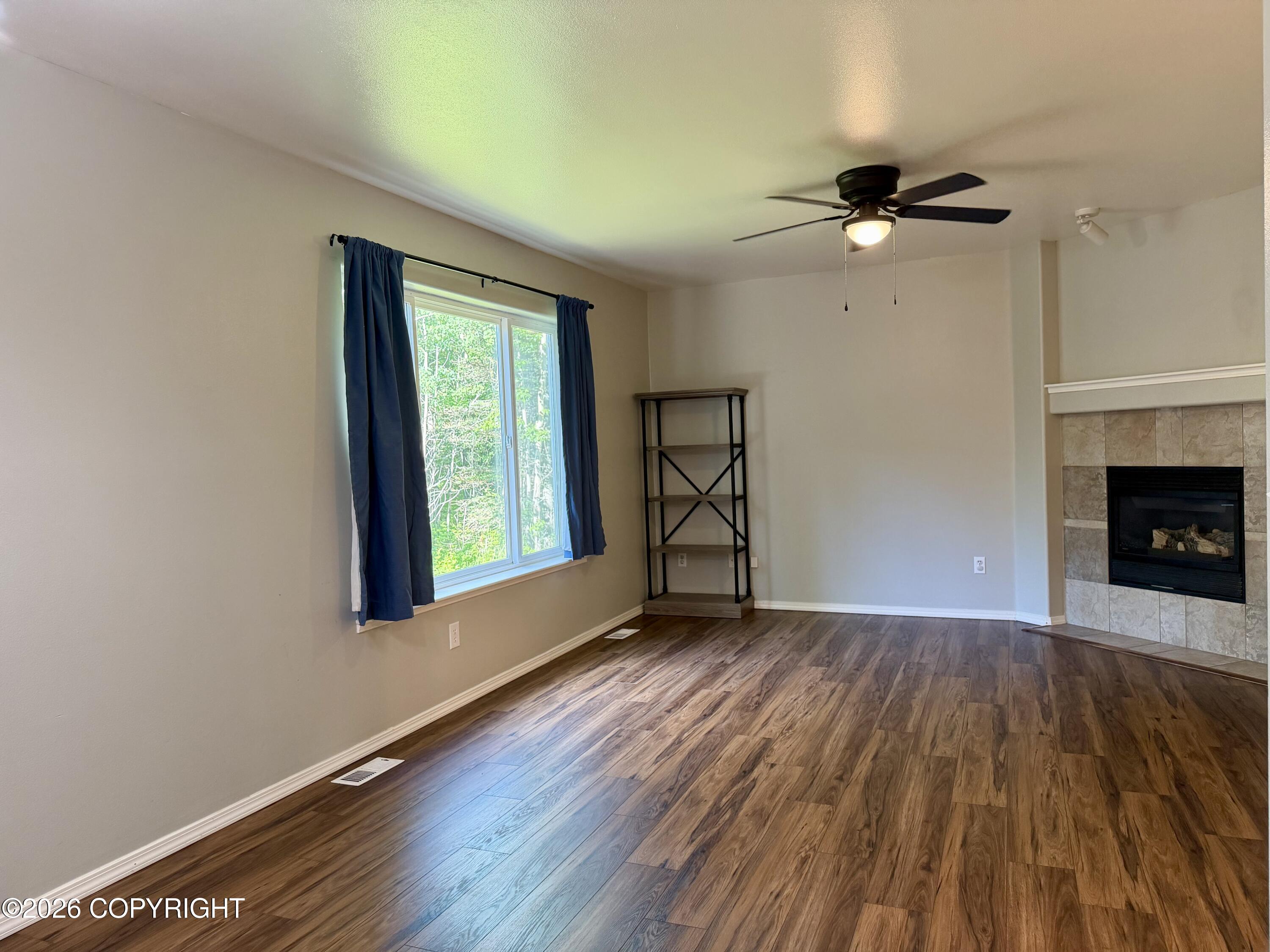 3208 E Serendipity Loop Property Photo 12