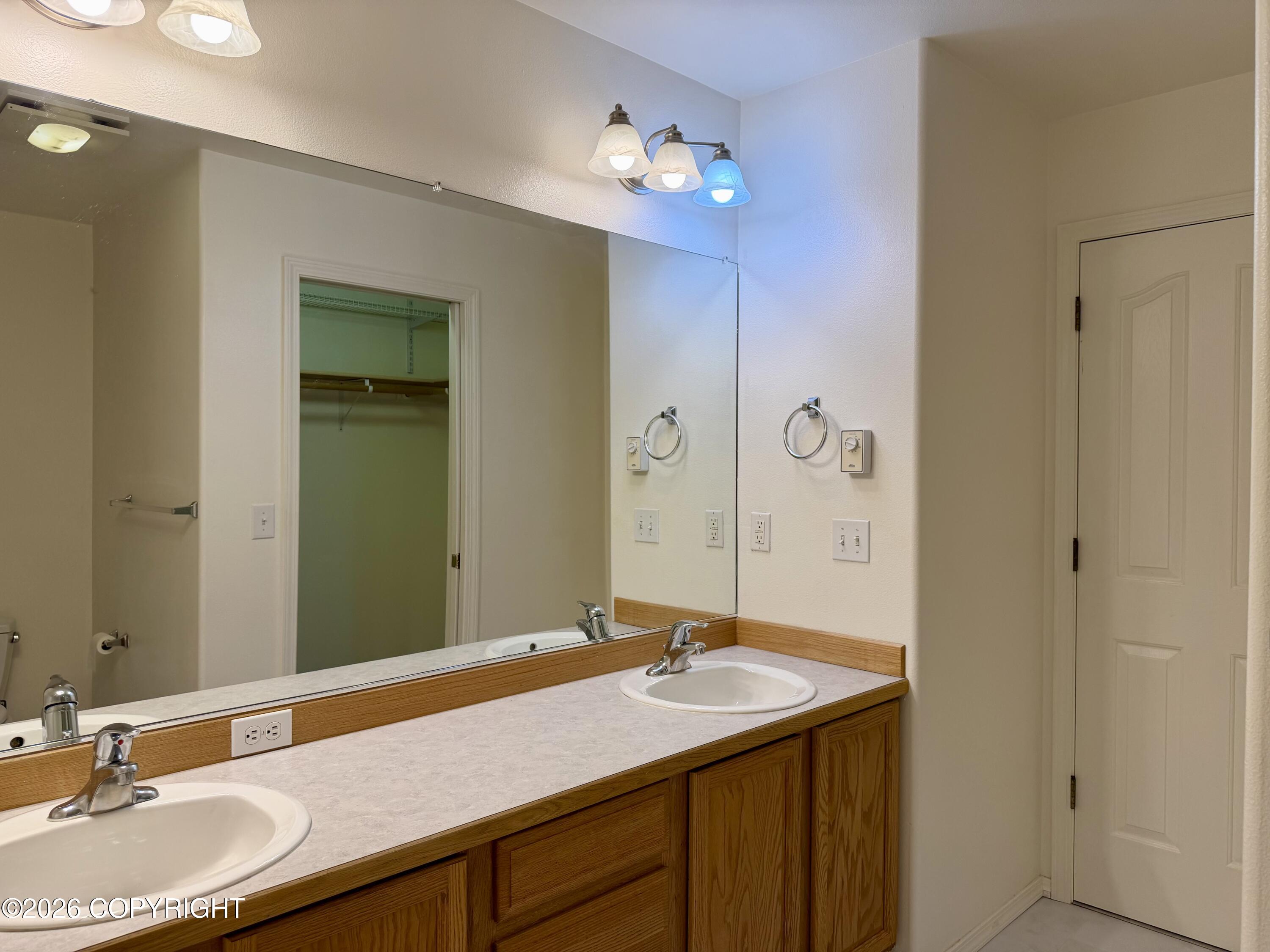 3208 E Serendipity Loop Property Photo 23