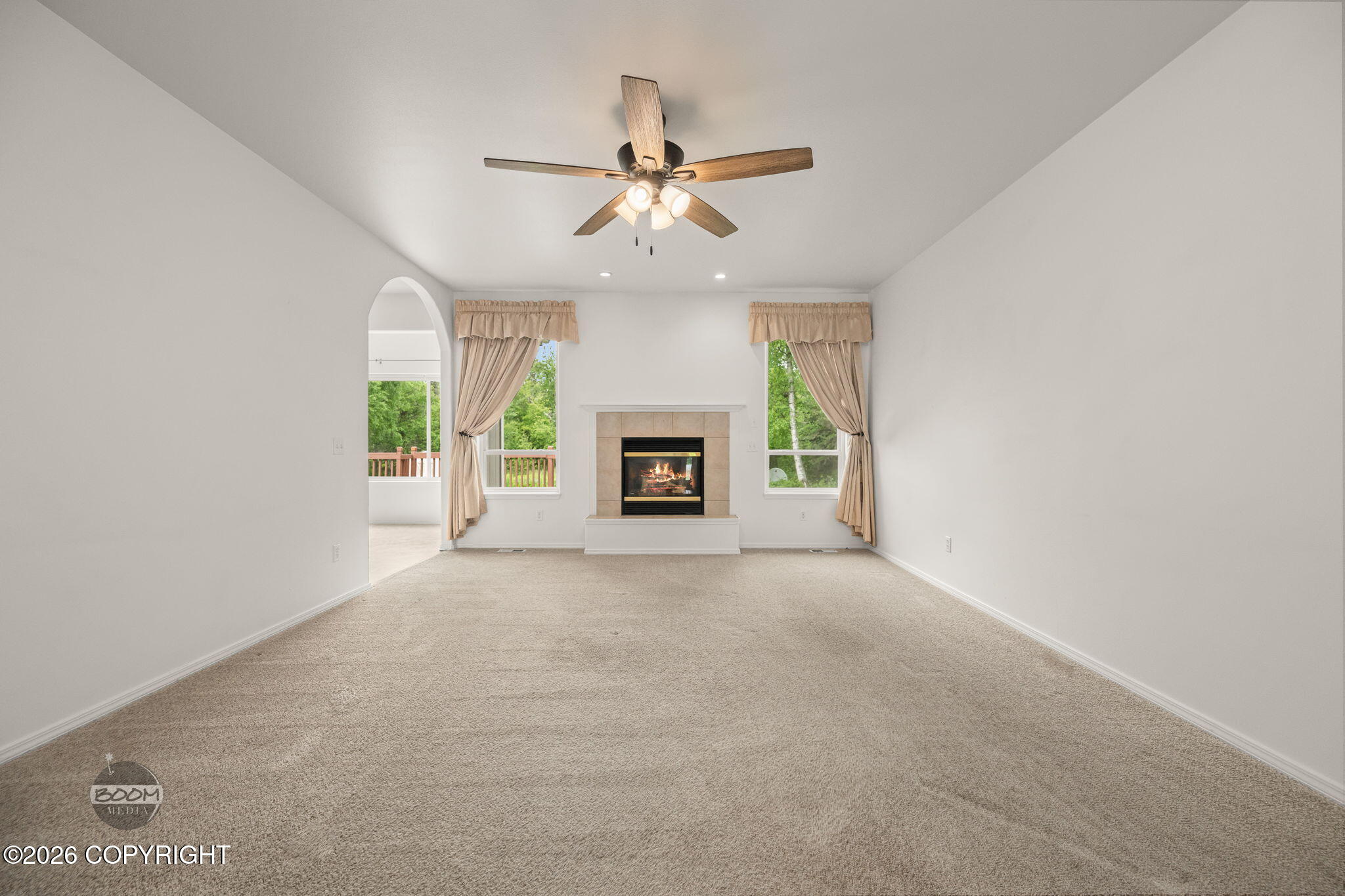 3556 E Serendipity Loop Property Photo 5