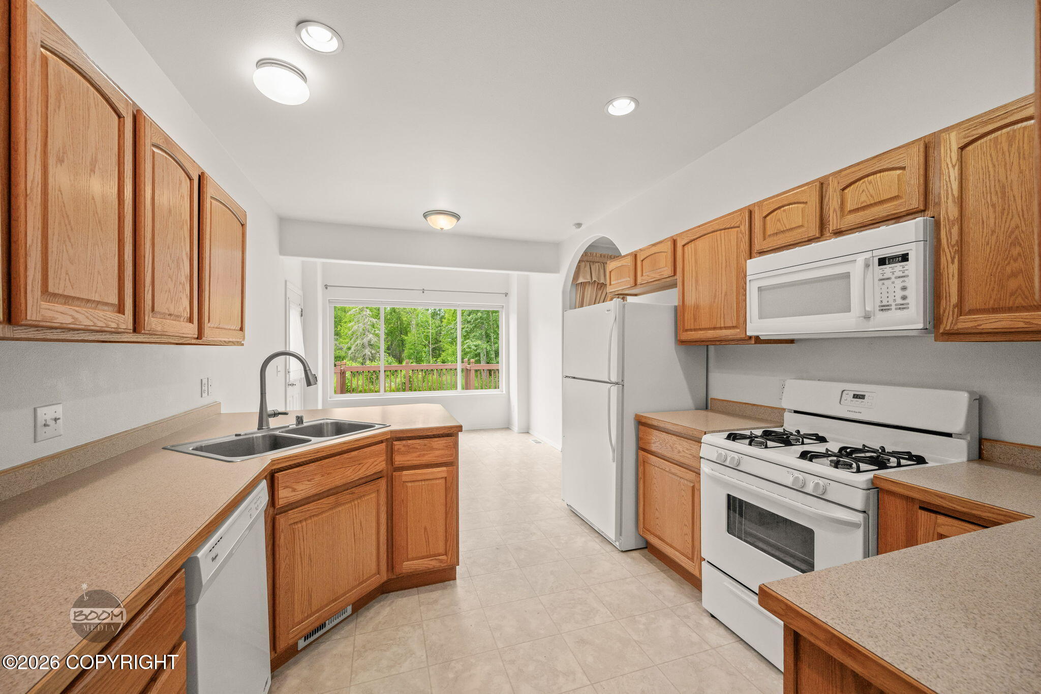 3556 E Serendipity Loop Property Photo 9