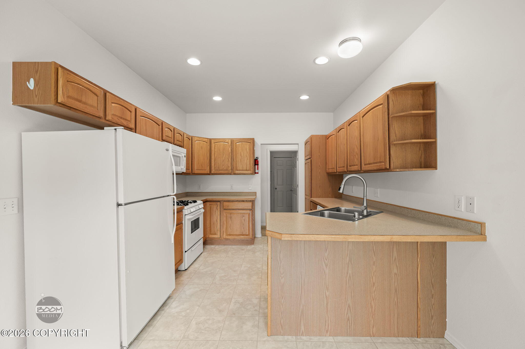 3556 E Serendipity Loop Property Photo 12